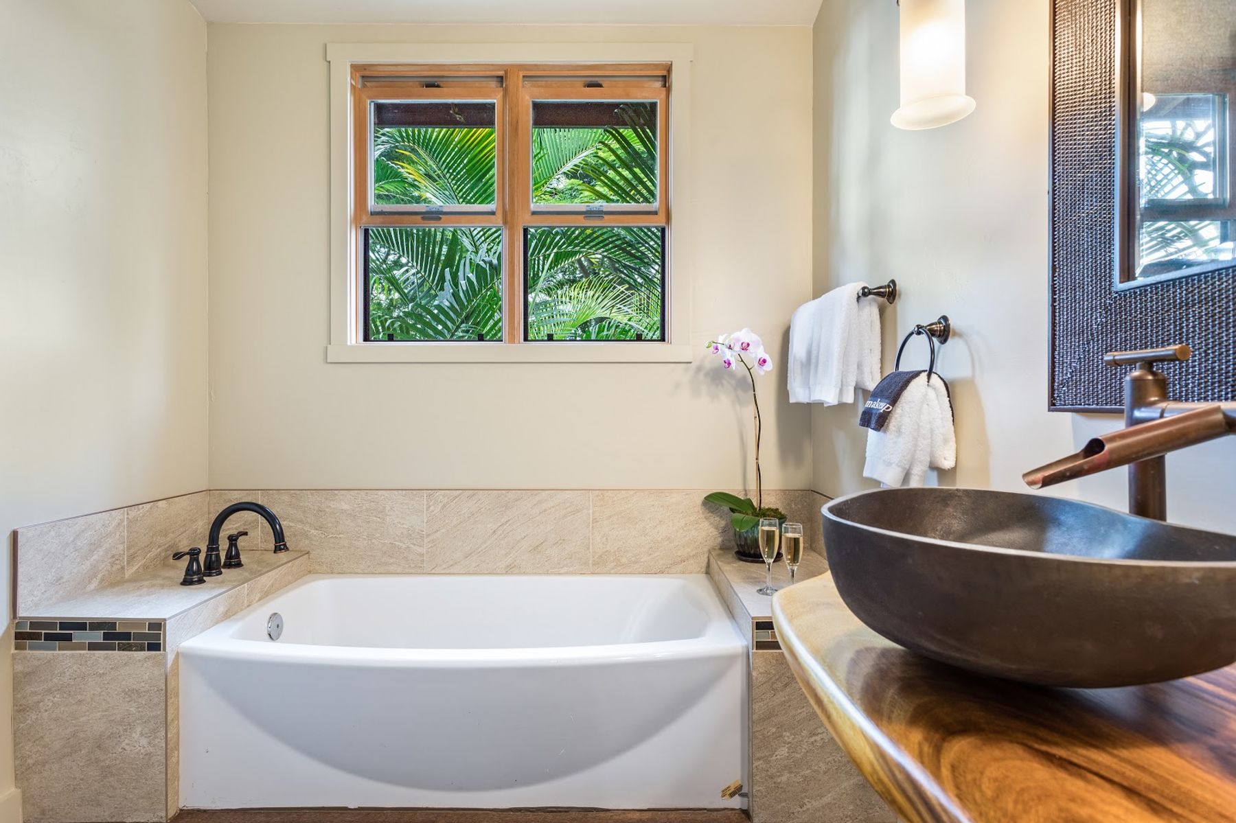 Photo 6 of Holualoa Inn in Hōlualoa, Big-island