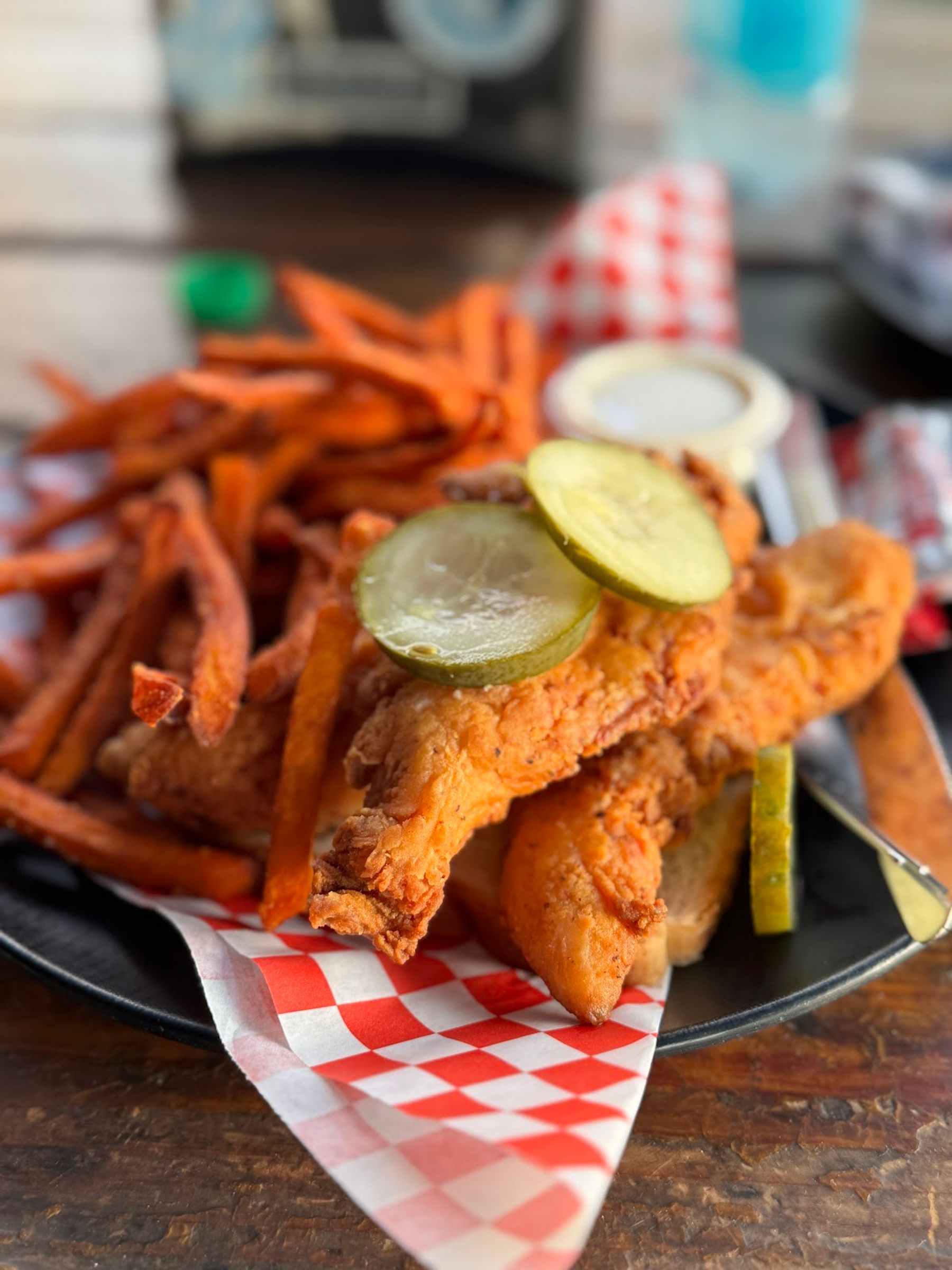 Photo 5 of Willie's Hot Chicken in Kailua-Kona, Big Island
