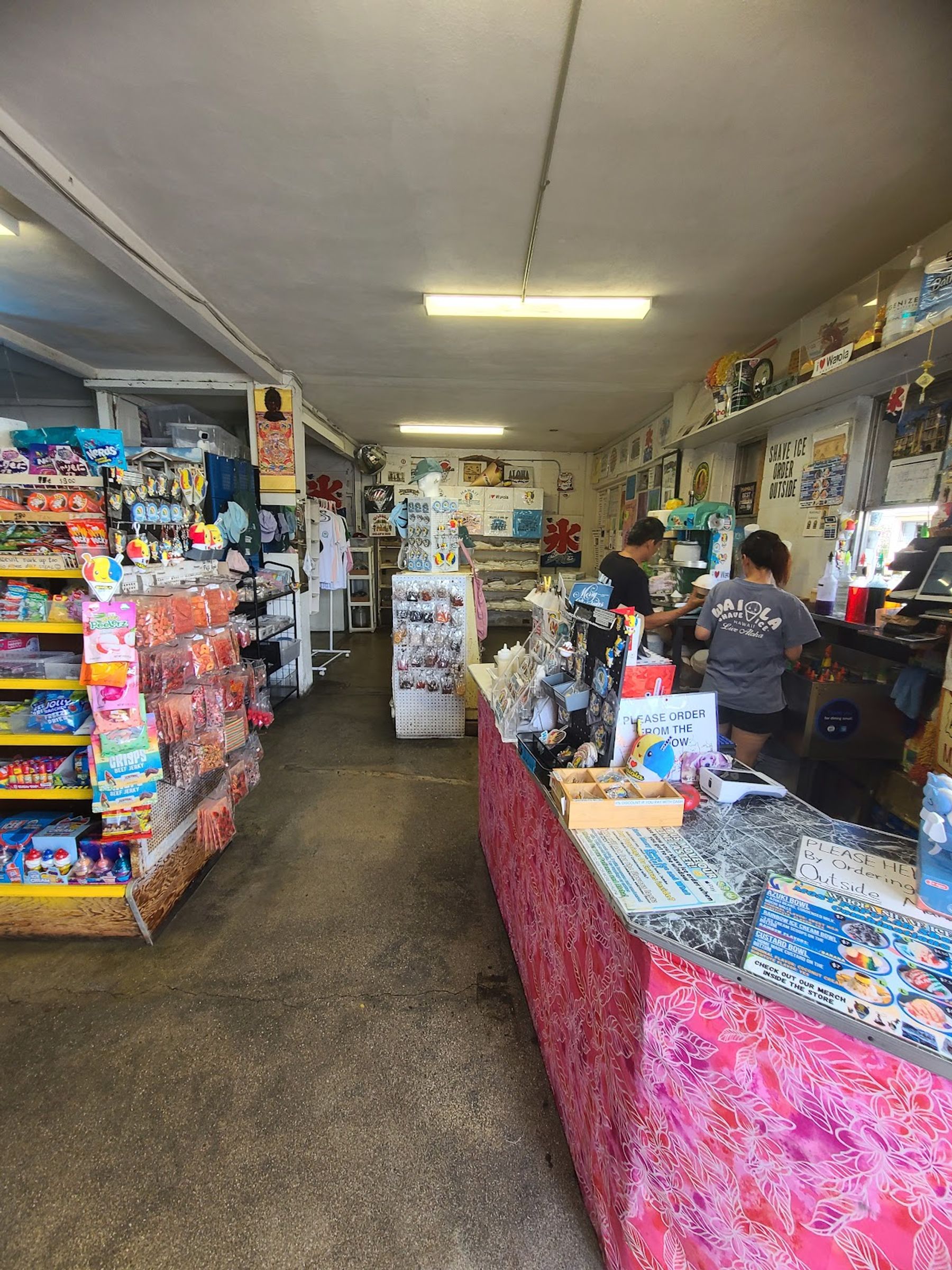 Photo 5 of Waiola Shave Ice in Ala Moana & Mōʻiliʻili, Oahu