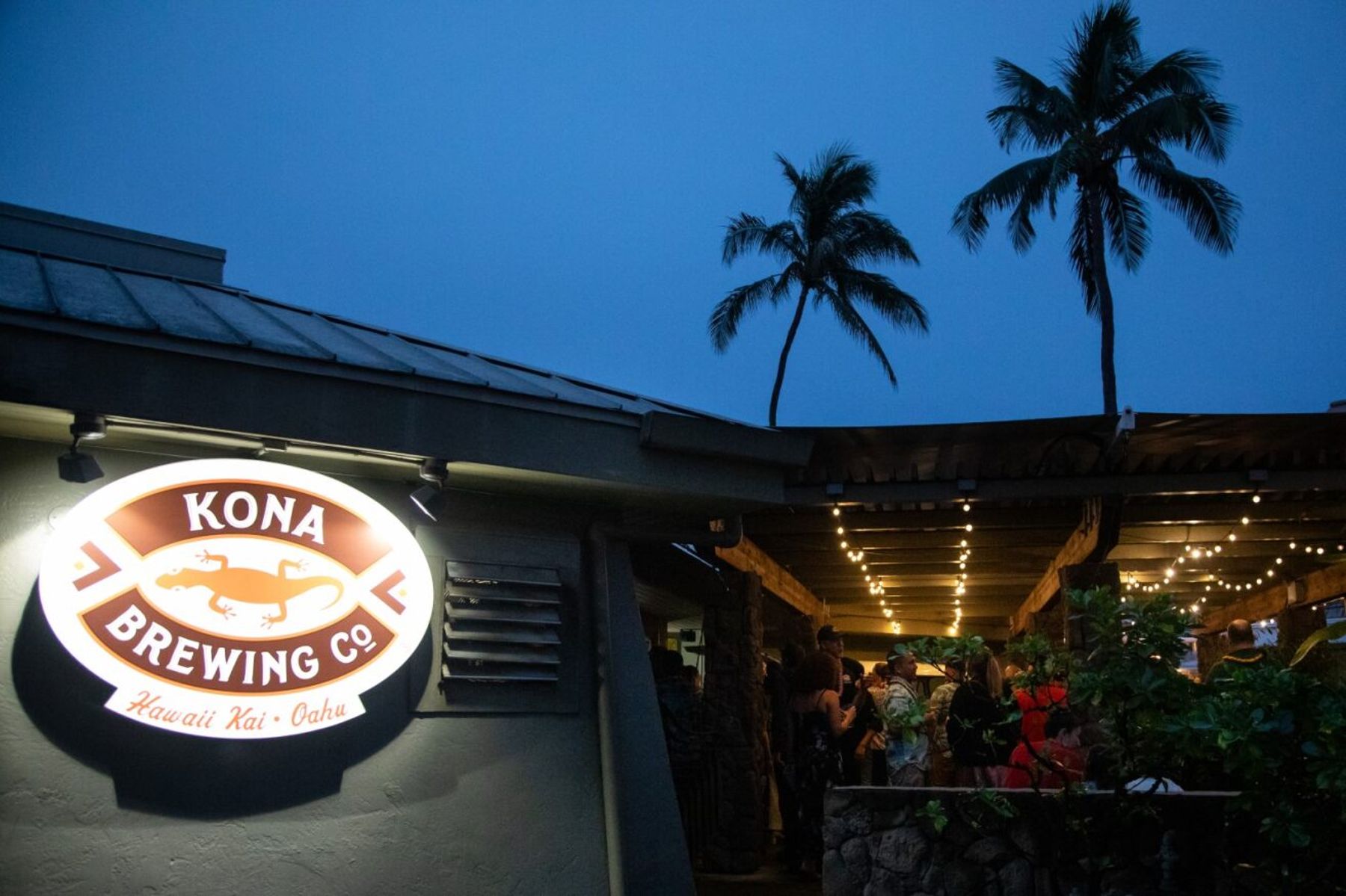 Photo 1 of Kona Brewing Hawaii Kai in Hawaiʻi Kai & East Honolulu, Oahu
