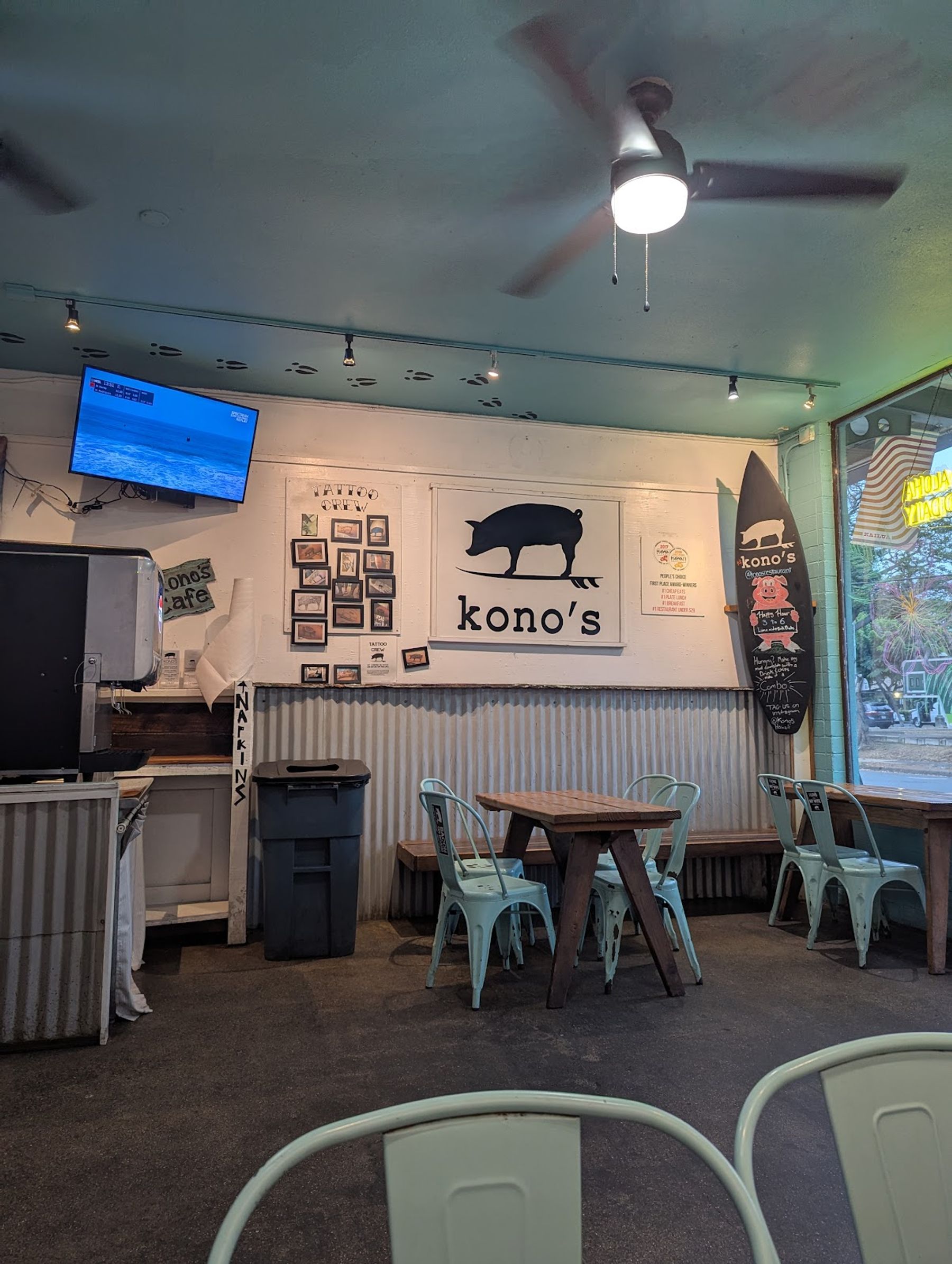 Photo 6 of Kono's Northshore in Kailua & Lanikai, Oahu
