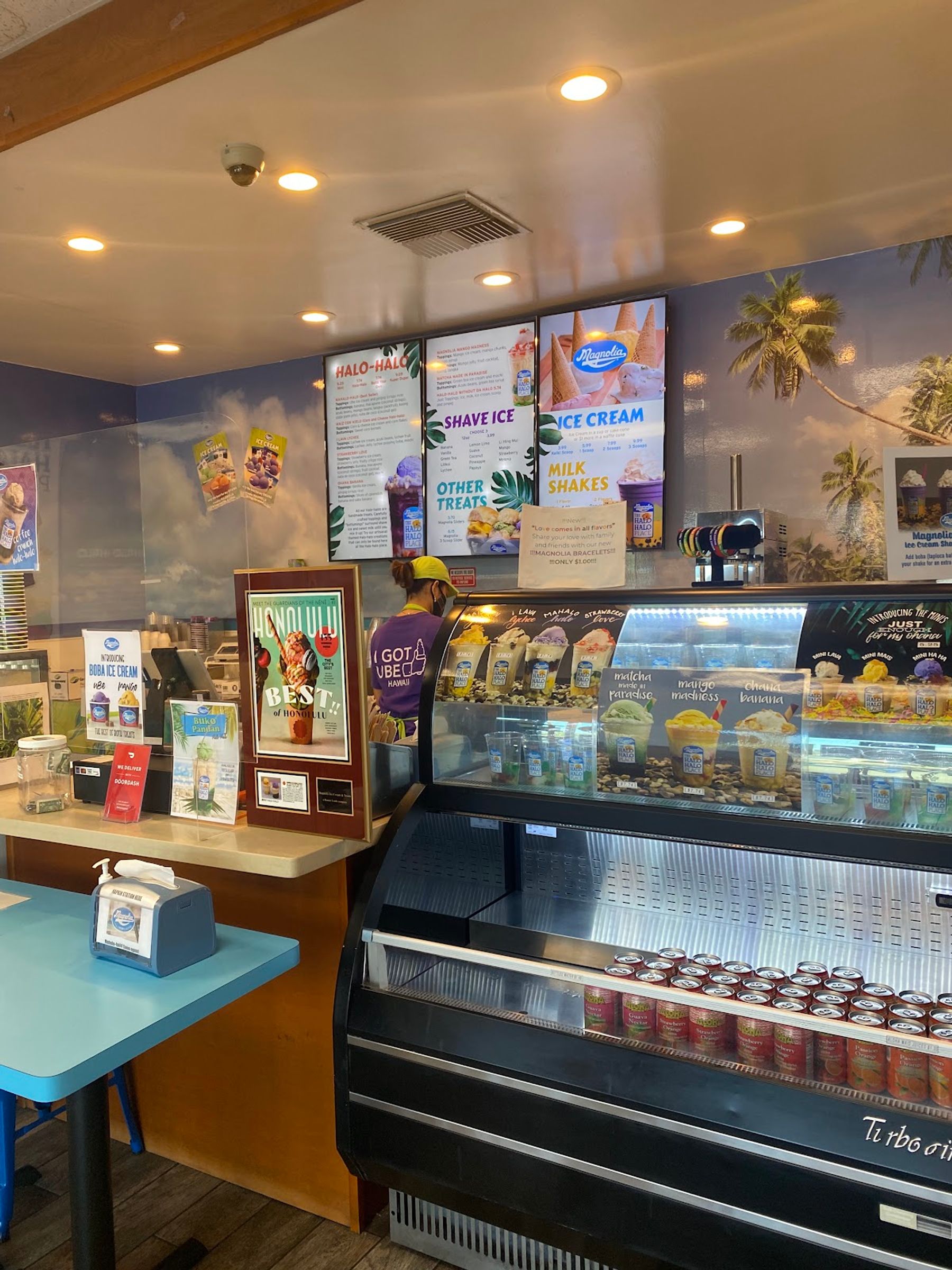 Photo 10 of Magnolia Ice Cream & Treats Kapalama in Downtown, Chinatown & Kakaʻako, Oahu