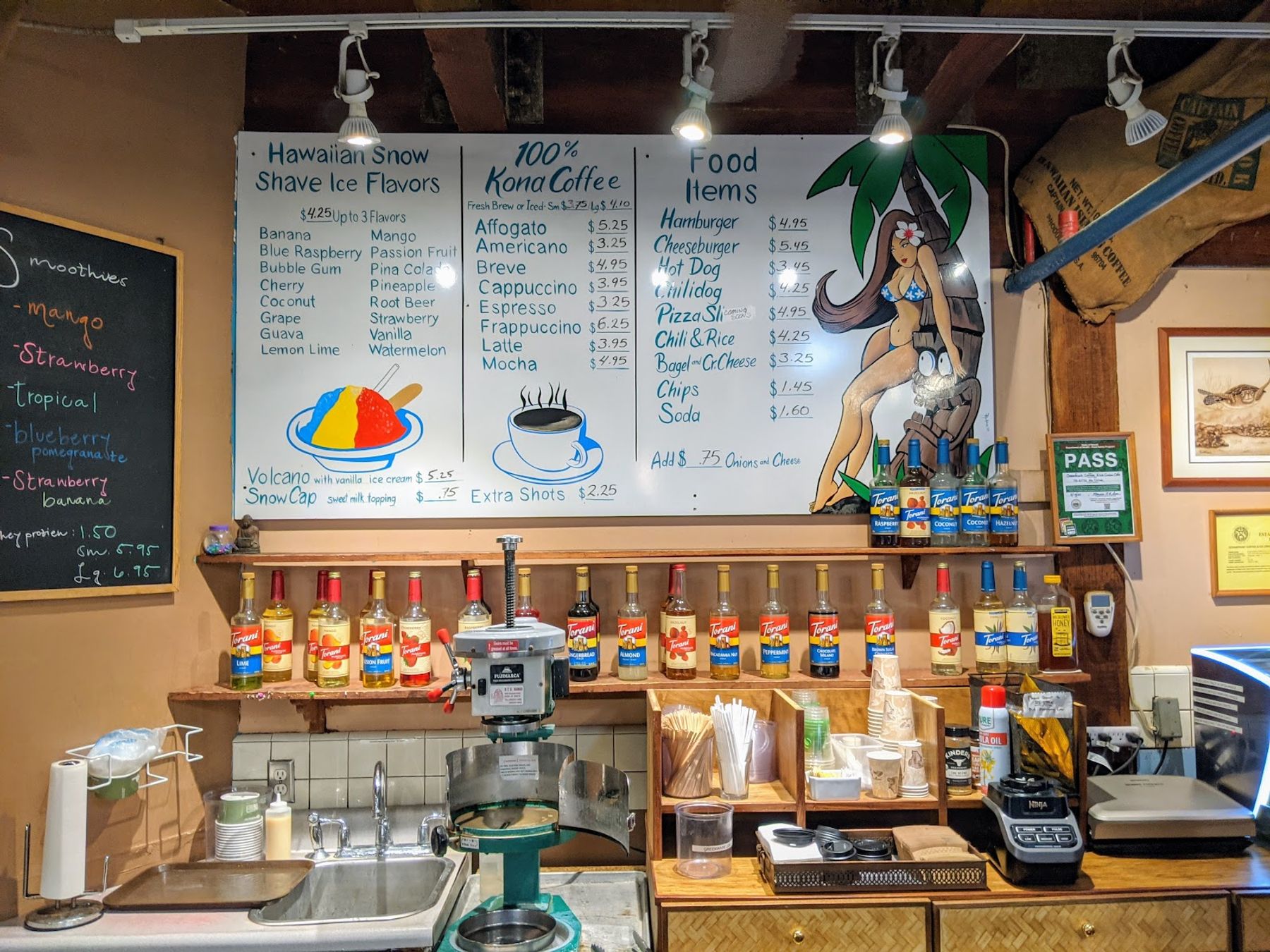 Photo 4 of Oceanfront Coffee & Ice Cream Café in Kailua-Kona, Big Island