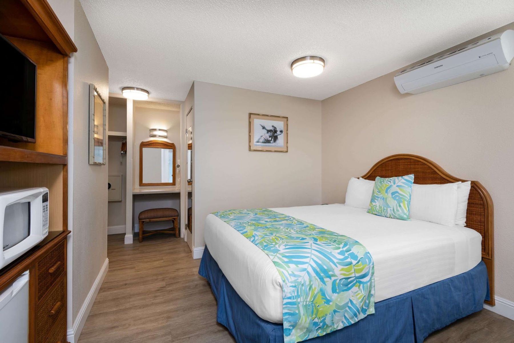 Photo 2 of Days Inn by Wyndham Maui Oceanfront in Wailea, Maui