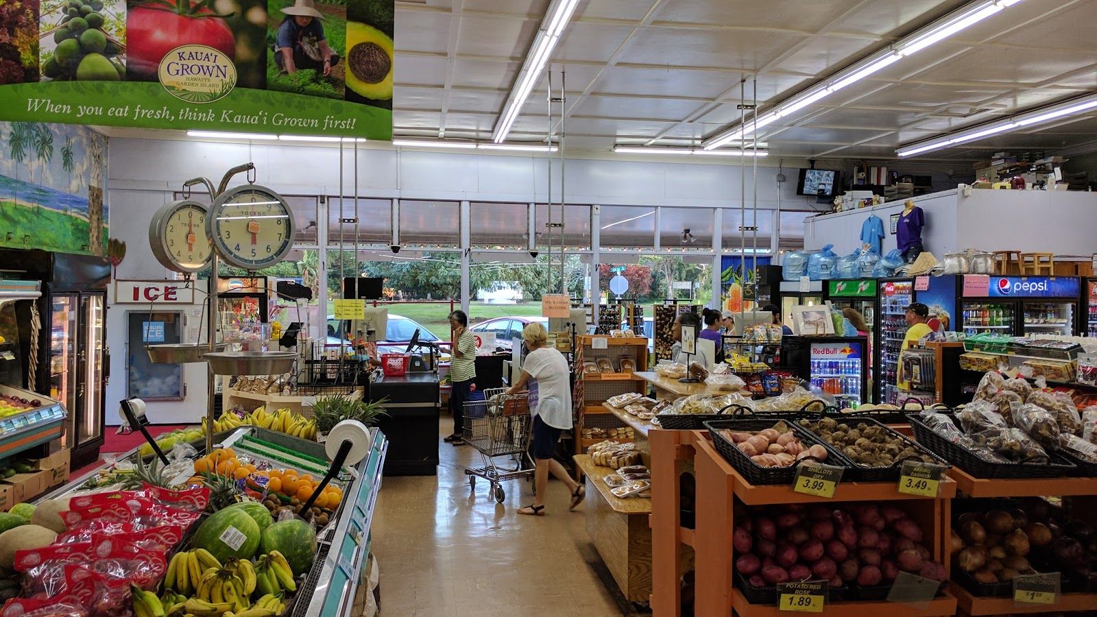 Sueoka Market in Kōloa, Kaua‘i photo 3