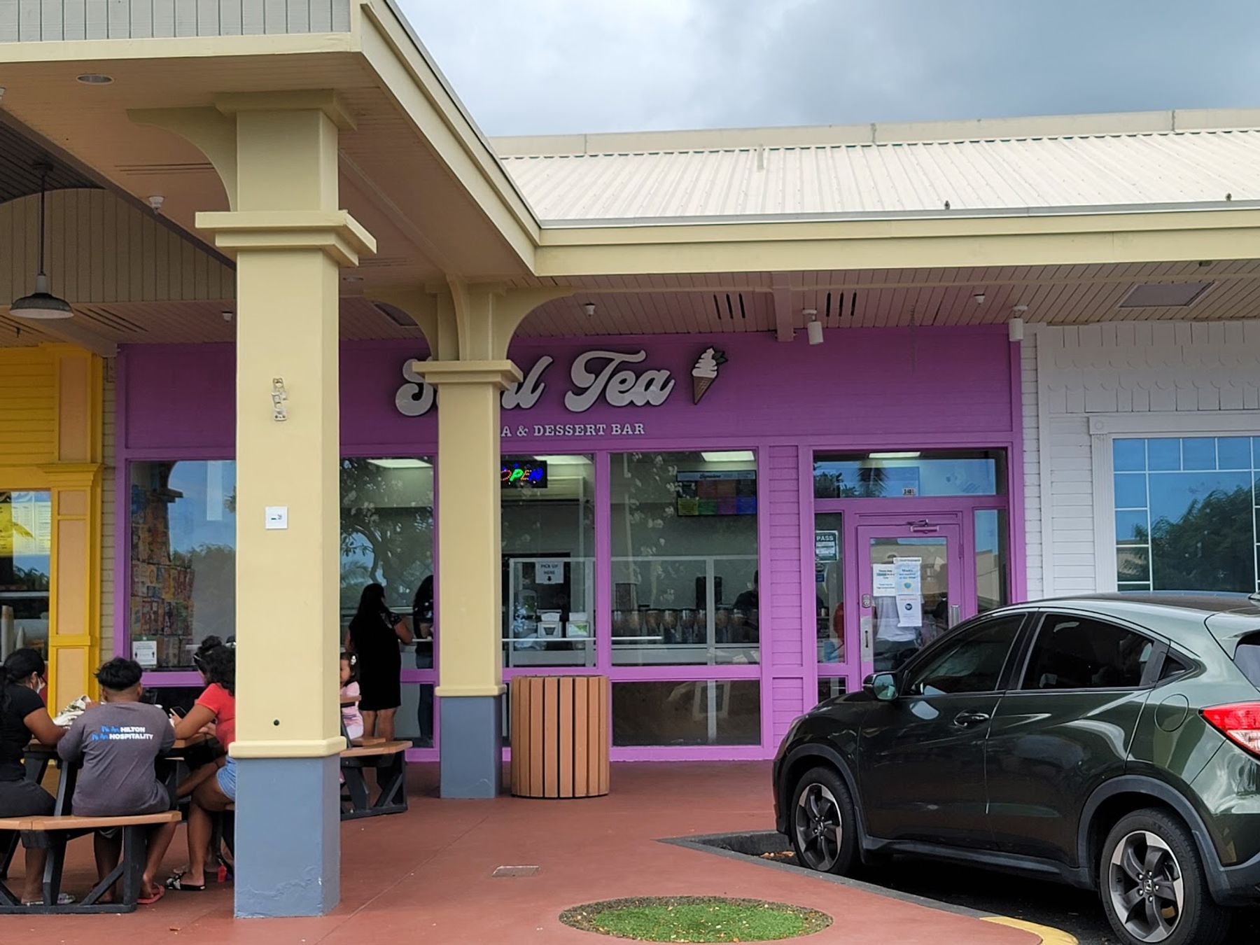 Photo 1 of Swirl Tea Hawaii in Kailua-Kona, Big Island