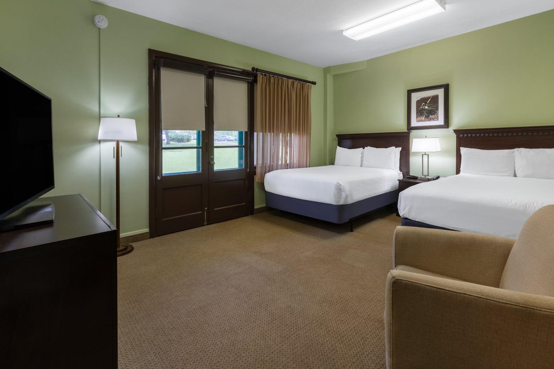 Photo 3 of IHG Army Hotels Building 228 in Pearl Harbor & ʻAiea, Oahu