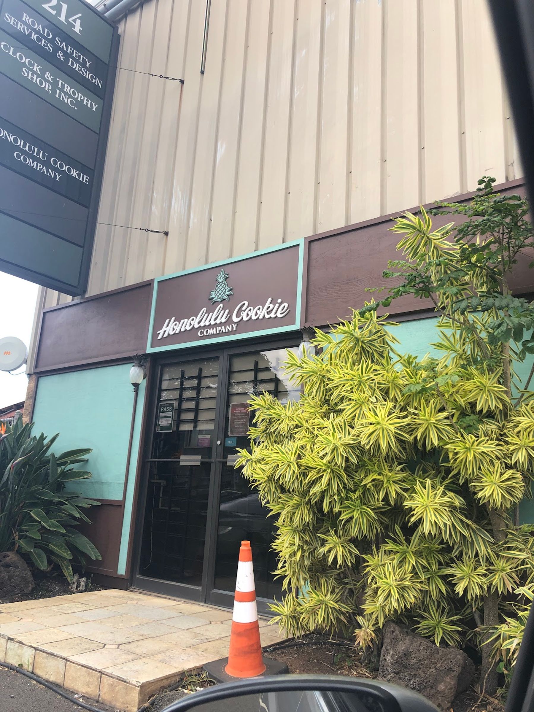 Photo 1 of Honolulu Cookie Company in Pearl Harbor & ʻAiea, Oahu