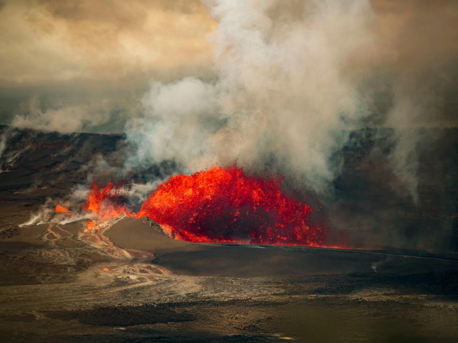 Learning Hawaiʻi Island Moʻolelo with Care