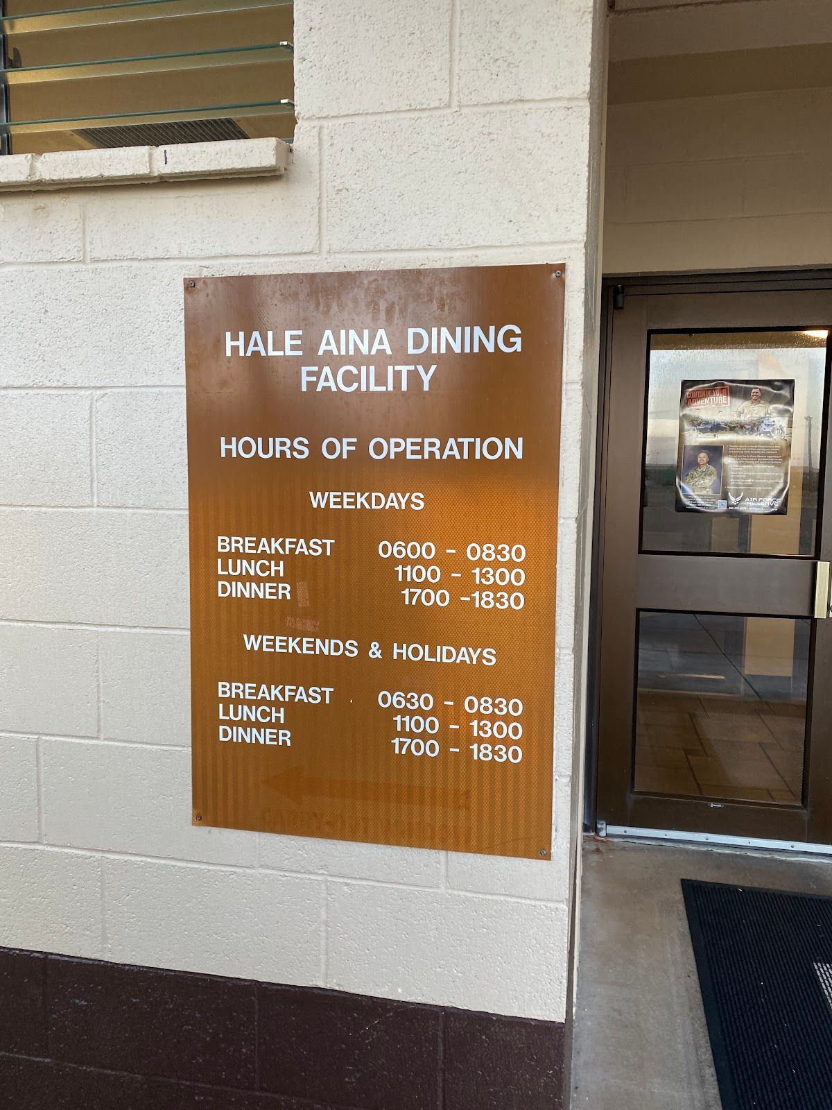 Photo 2 of Hale Aina Dining Facility in Pearl Harbor & ʻAiea, Oahu
