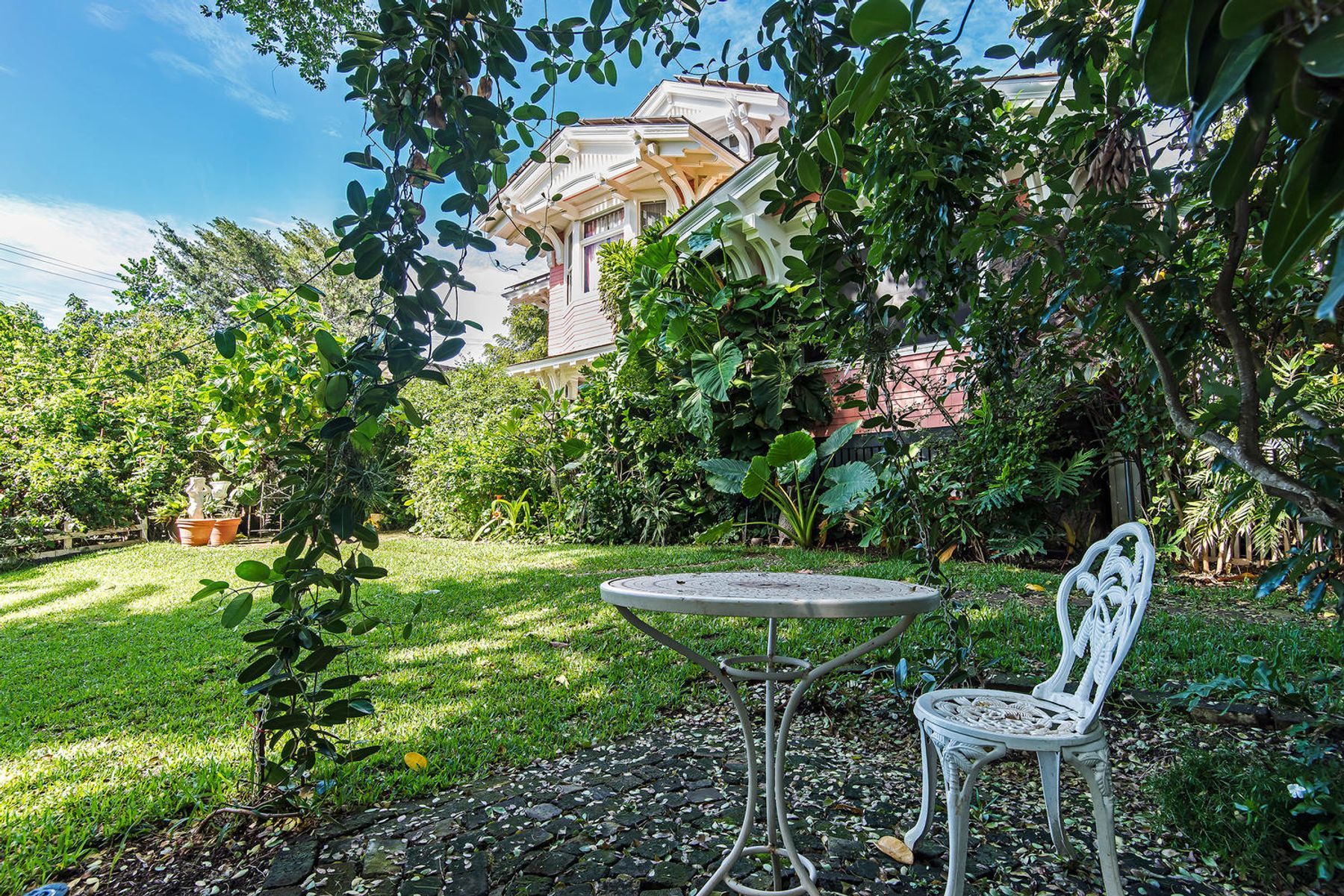 Photo 9 of Manoa Inn in Mānoa, Makiki & Nuʻuanu, Oahu