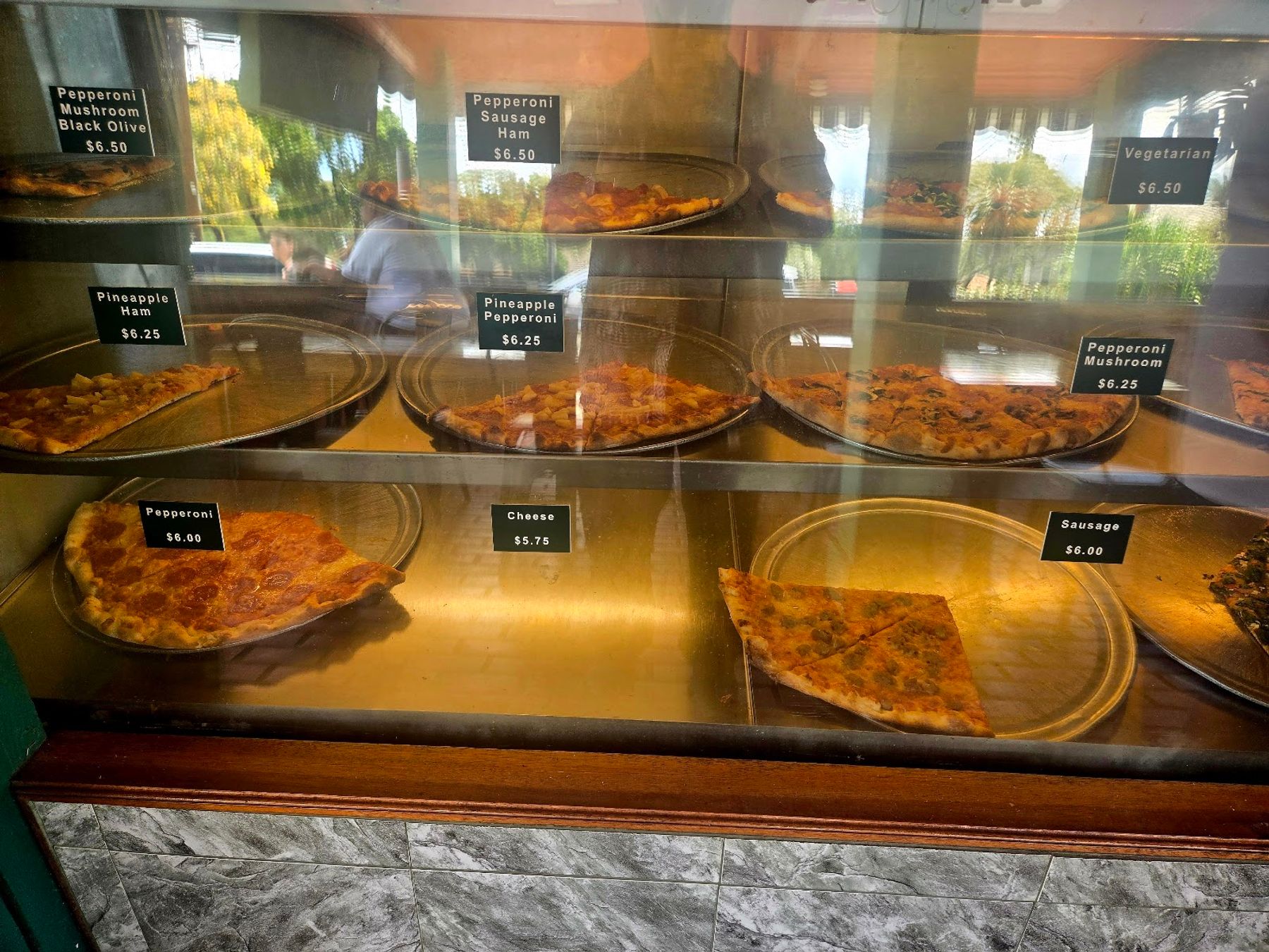 Photo 8 of Spaghettini in Haleʻiwa, Oahu