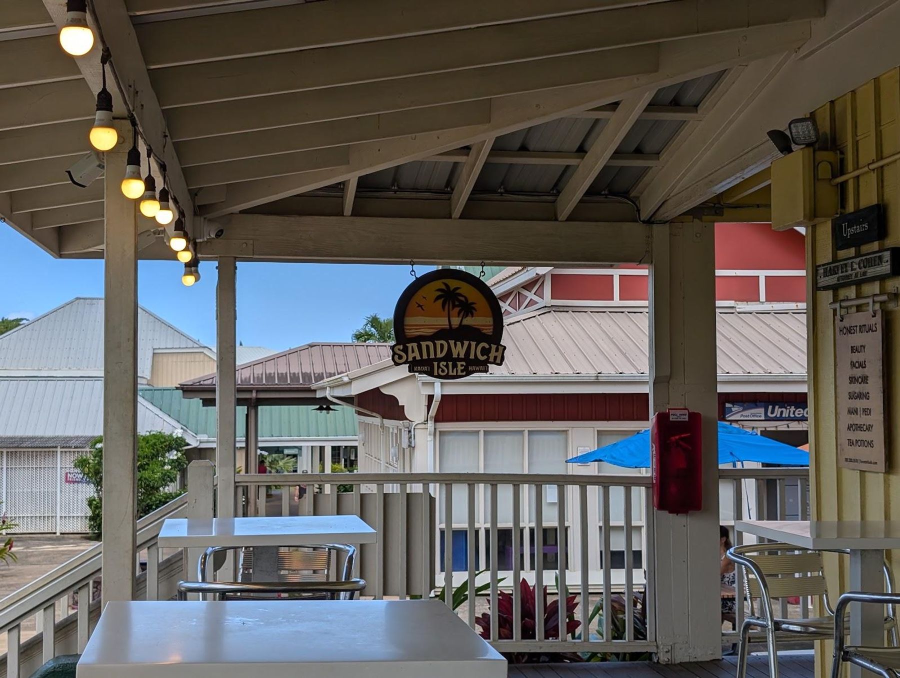 Sandwich Isle restaurant in Princeville, Kaua‘i photo 2