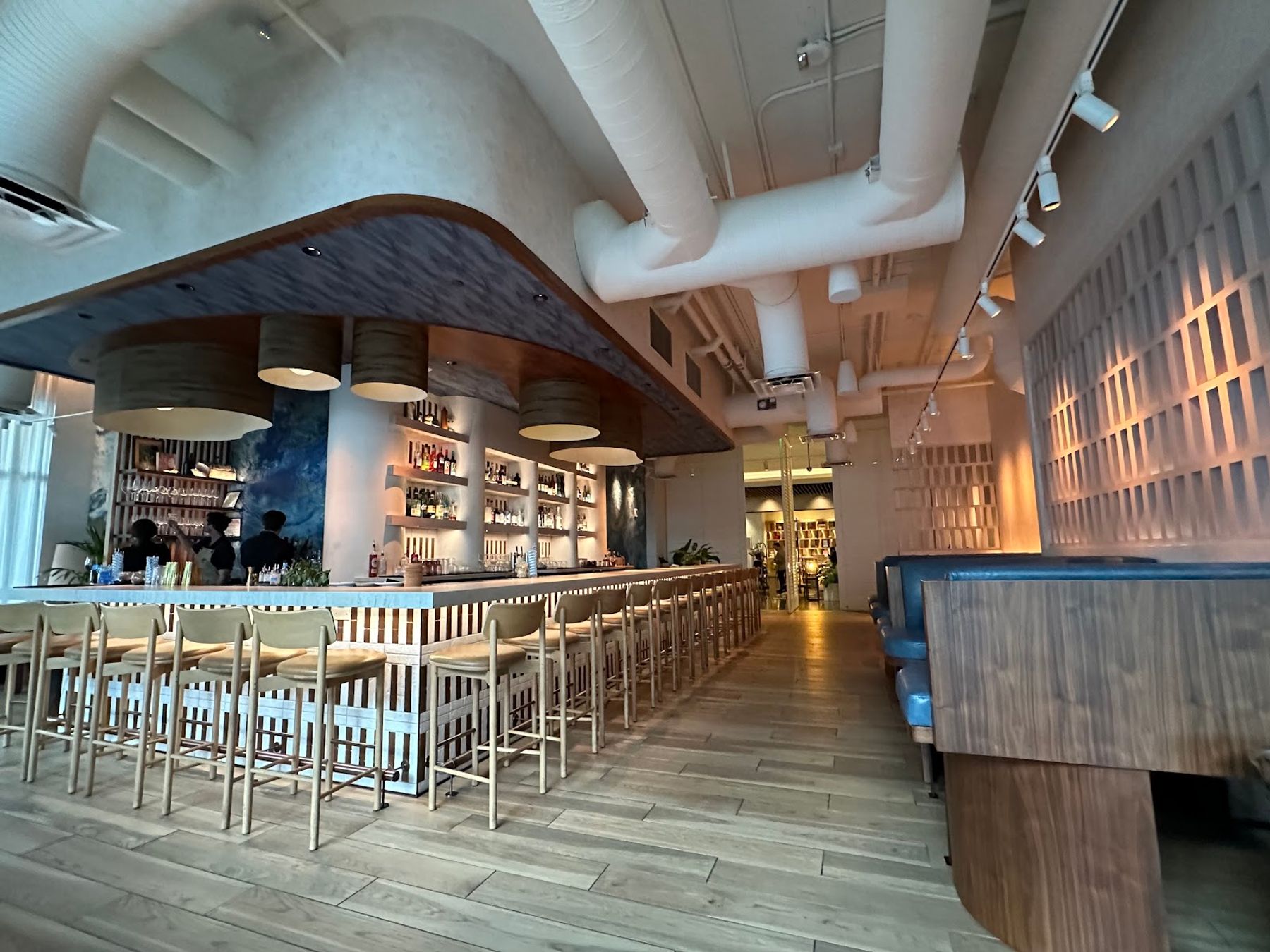 Photo 8 of SERA Restaurant & Bar in Ala Moana & Mōʻiliʻili, Oahu