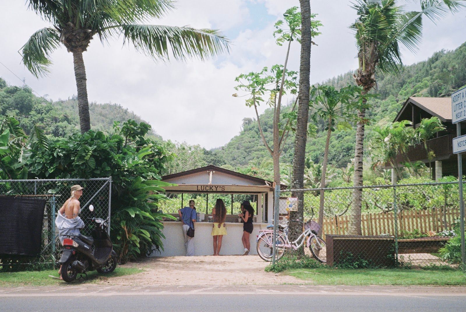 Photo 2 of Lucky’s in Pūpūkea, Oahu