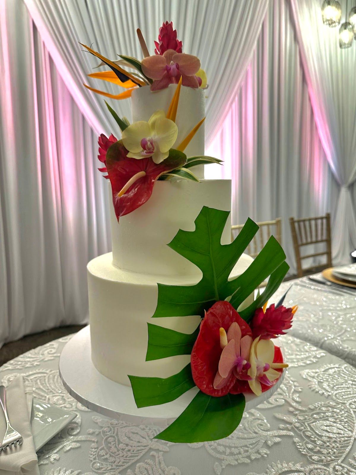 Photo 6 of Cake Works in Ala Moana & Mōʻiliʻili, Oahu