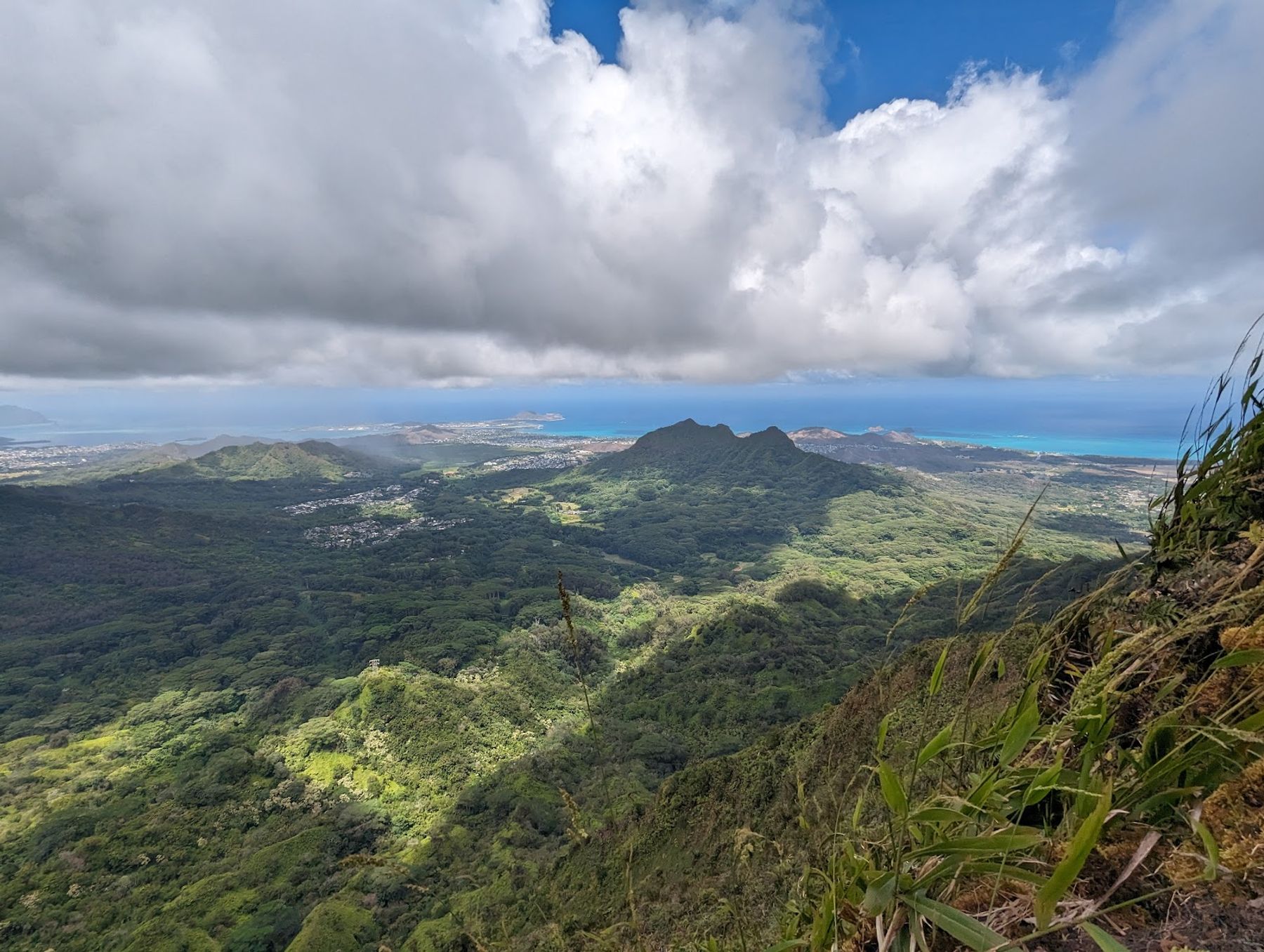 Photo 2 of Kaʻau Crater Trail in Kaimukī & Pālolo, Oahu