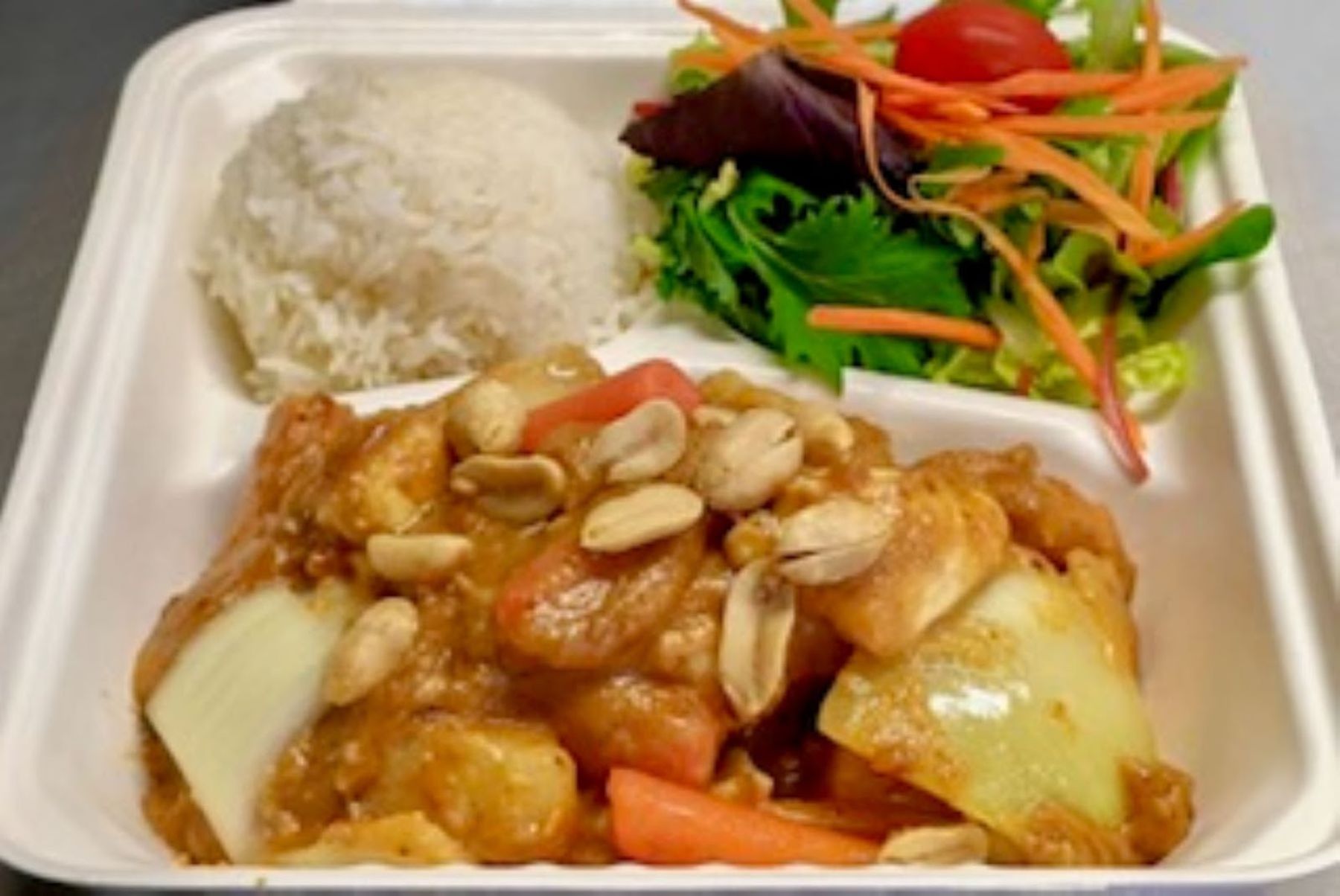 Photo 5 of Craving Thai Food Truck in Kōloa, Kauai