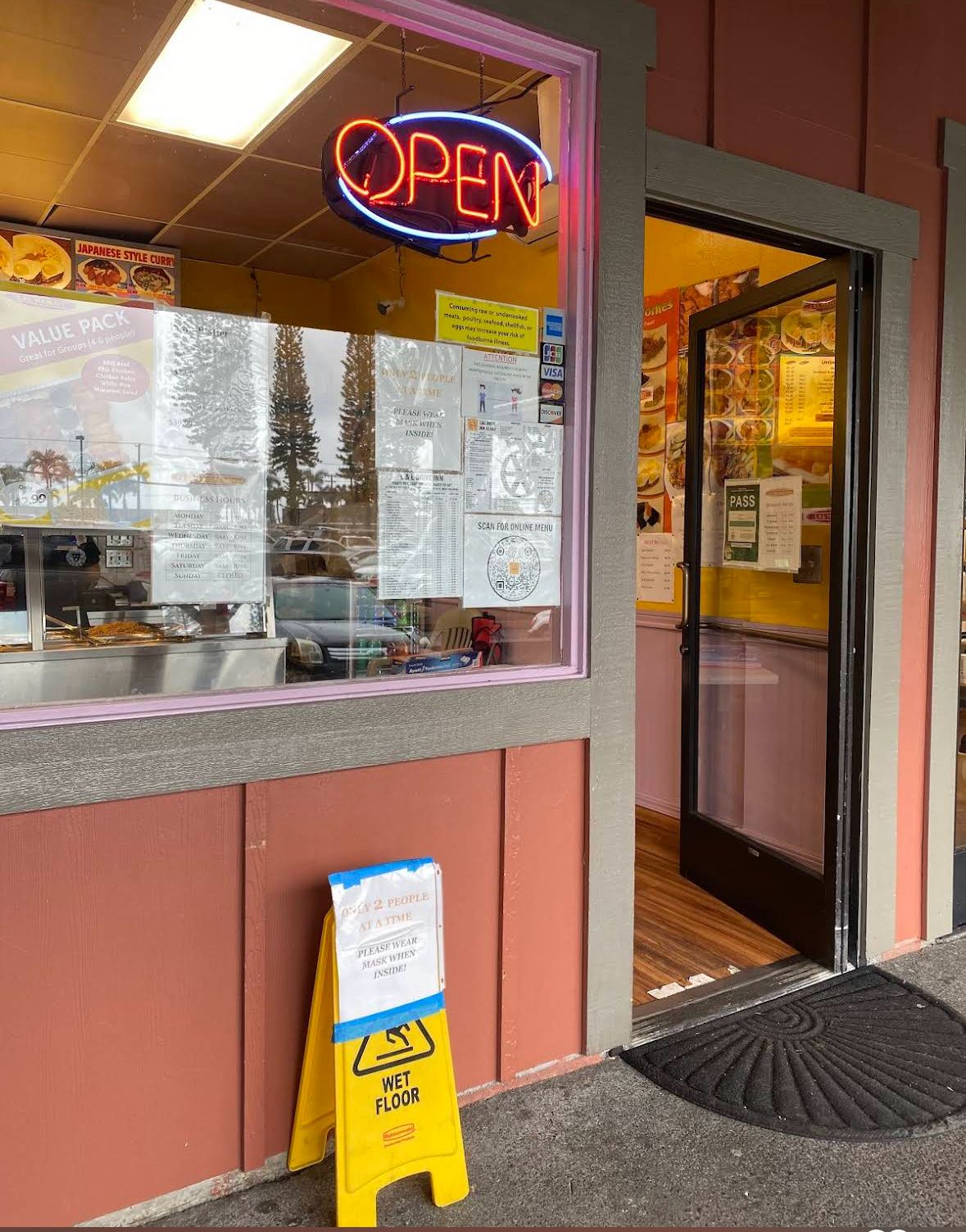 Photo 1 of L&L Hawaiian Barbecue in Pāhoa, Big Island
