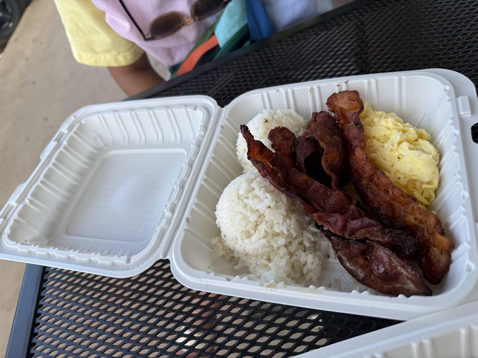 Gina's Anykine Grinds Cafe restaurant in Waimea, Kaua‘i photo 4