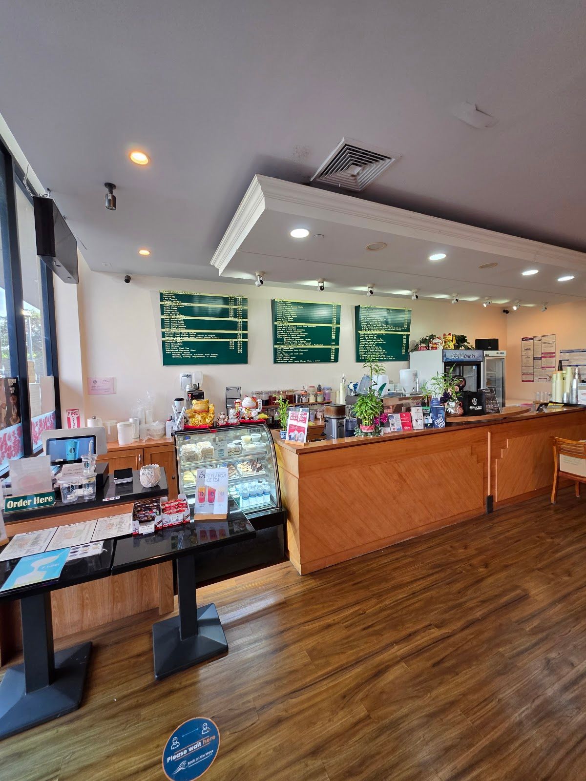 Photo 3 of Coffee Or Tea in Waipahu & Kunia, Oahu