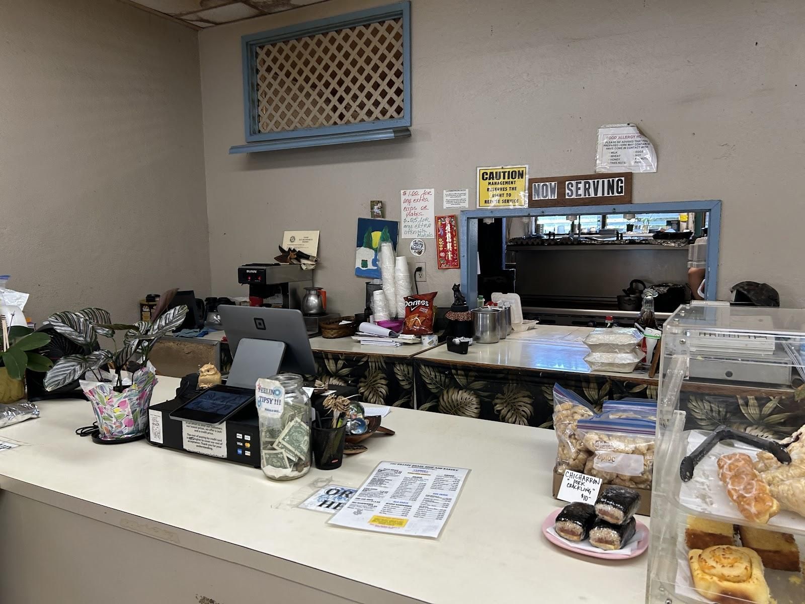 Village Snack Shop & Bakery restaurant in Hanalei, Kaua‘i photo 2