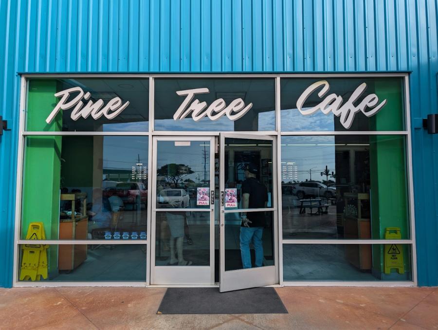 Photo 6 of Pine Tree Cafe in Kailua-Kona, Big Island