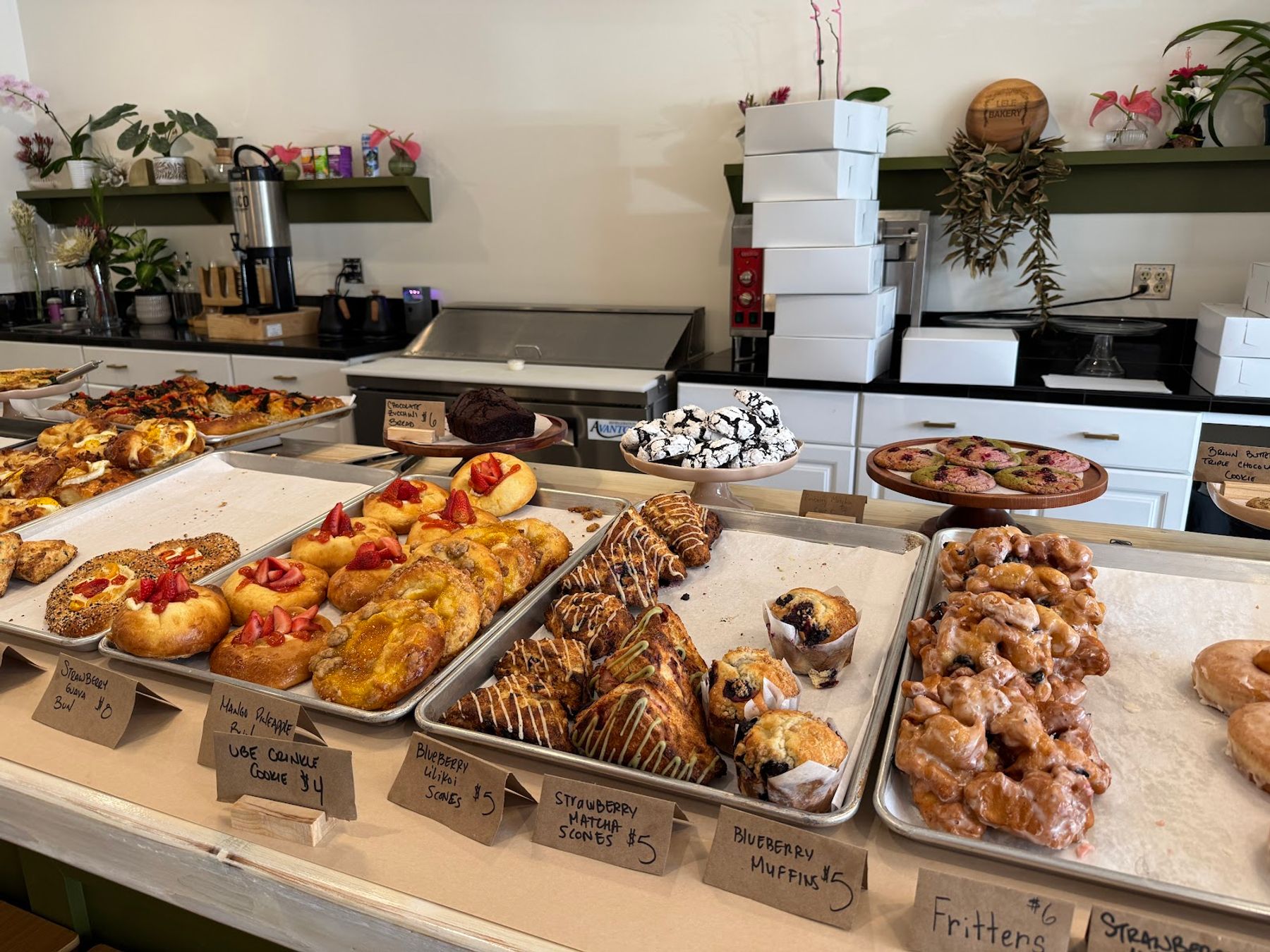 Photo 3 of Lele's Bakery & Restaurant in Kailua-Kona, Big Island