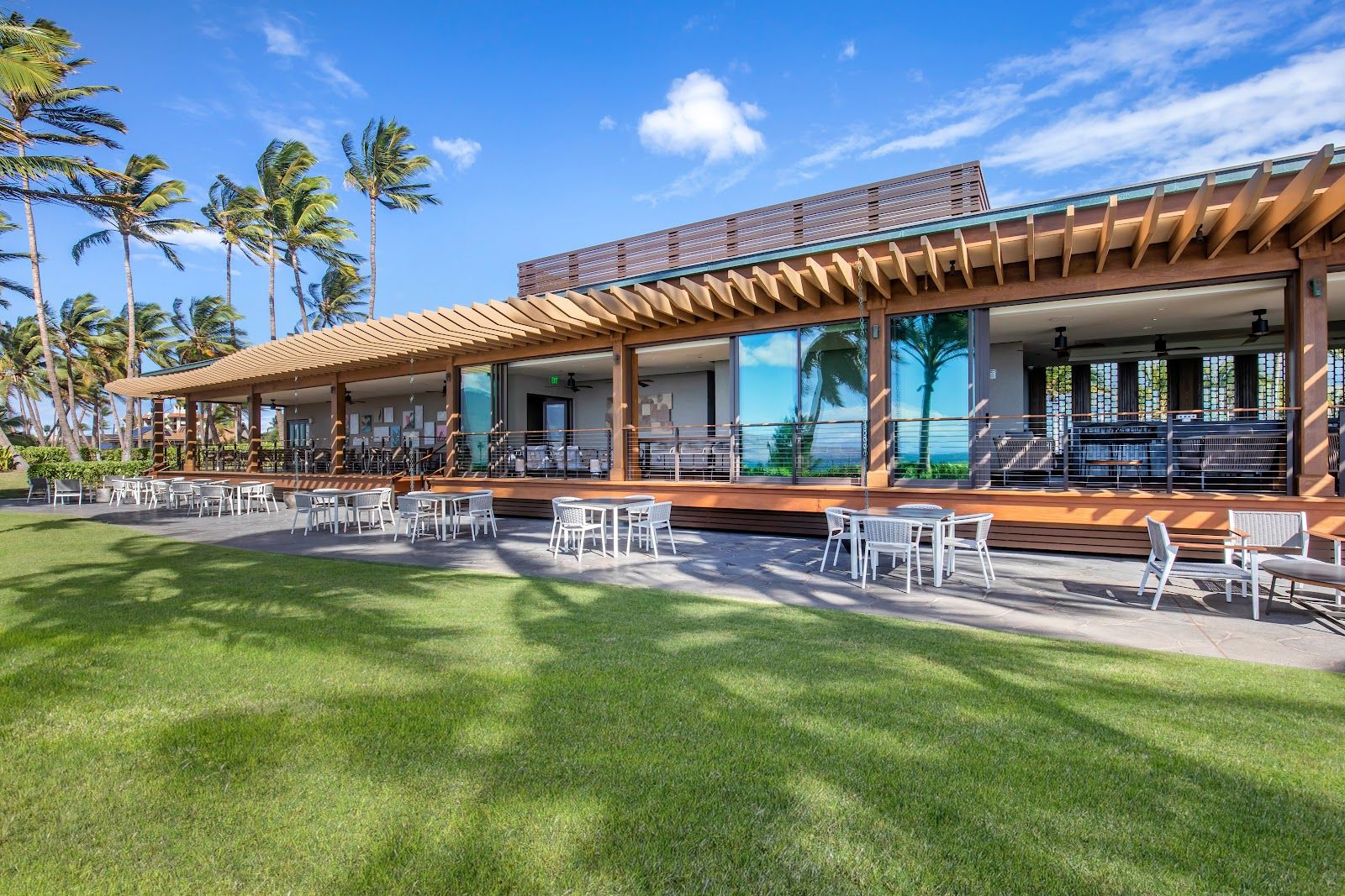 Photo 1 of Hilton Grand Vacations Club Maui Bay Villas in Kīhei, Maui