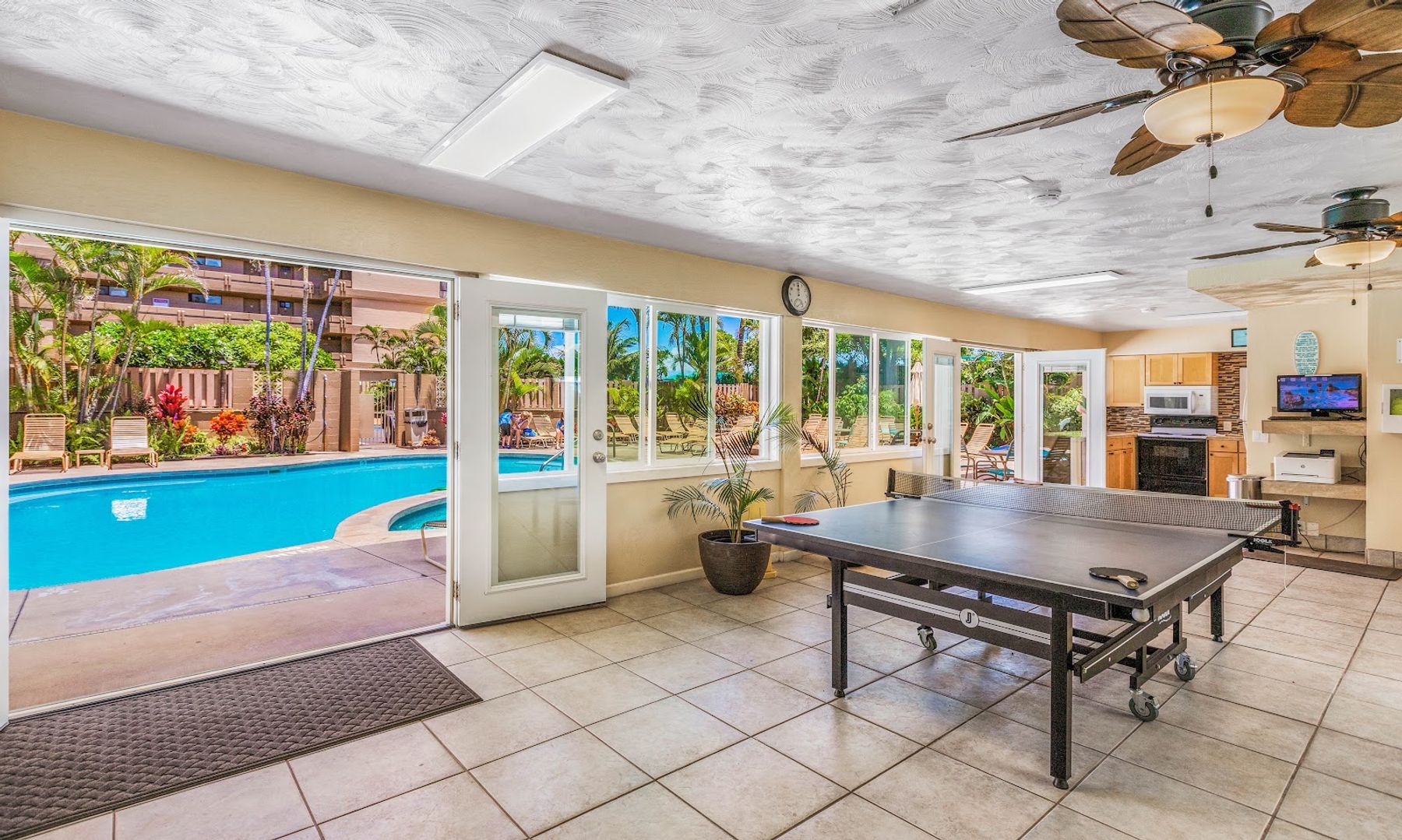 Photo 3 of Maui Kai Condos - Official Site in Kāʻanapali, Maui