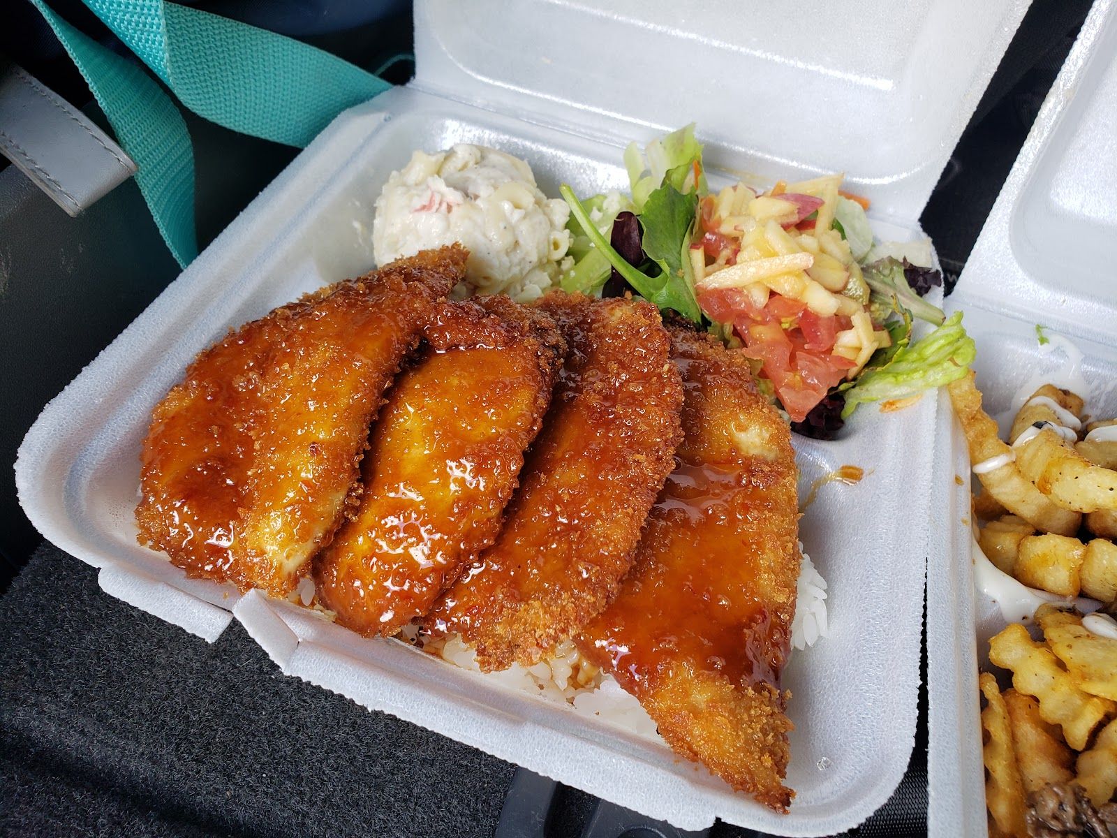 Photo 5 of Flyin' Ahi in Wahiawā, Oahu
