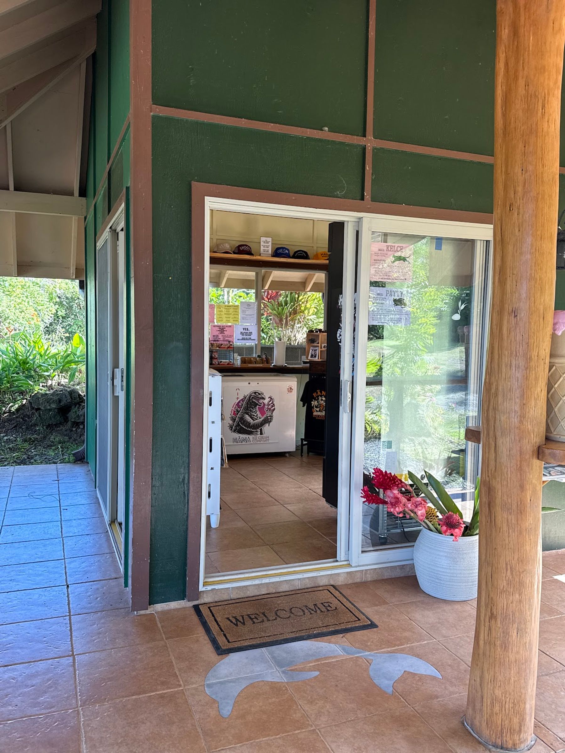 Photo 1 of Hāna Ice Cream Company in Keʻanae-Nāhiku, Maui