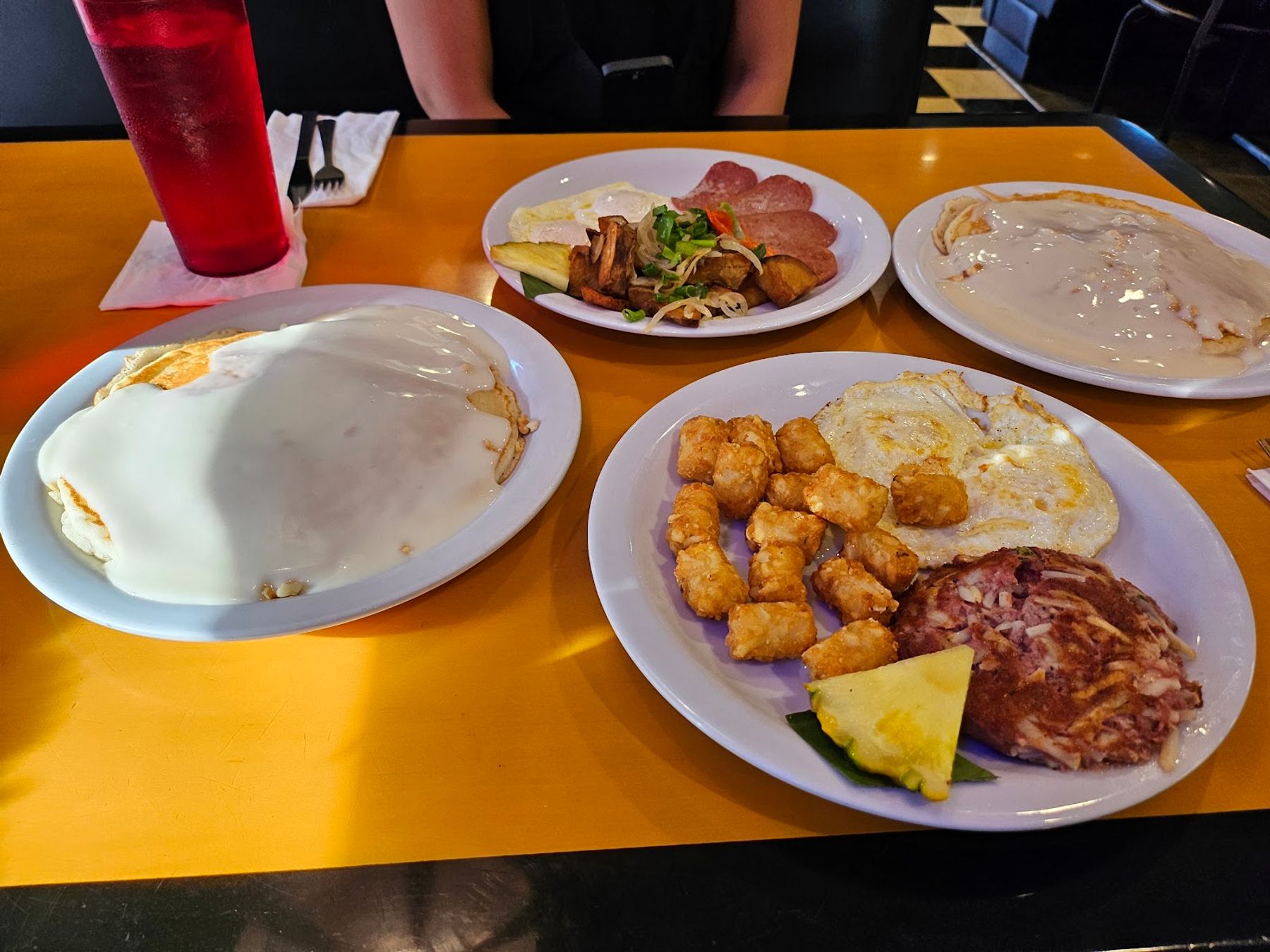 Photo 9 of Big City Diner - Waipio, Hawaii in Waipahu & Kunia, Oahu