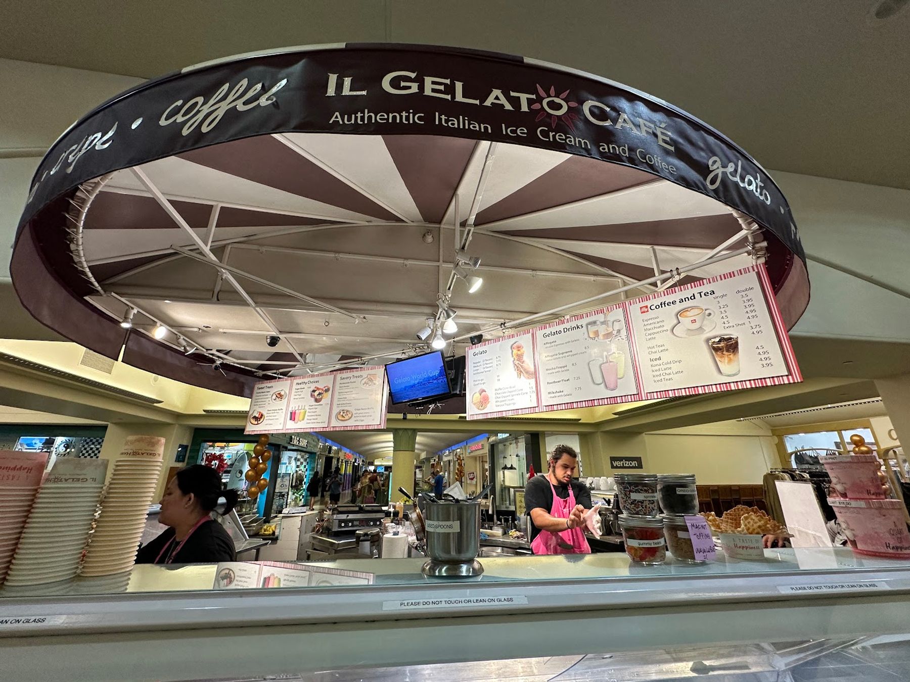 Photo 2 of IL Gelato Cafe Kahala in Kahala & Waialae, Oahu