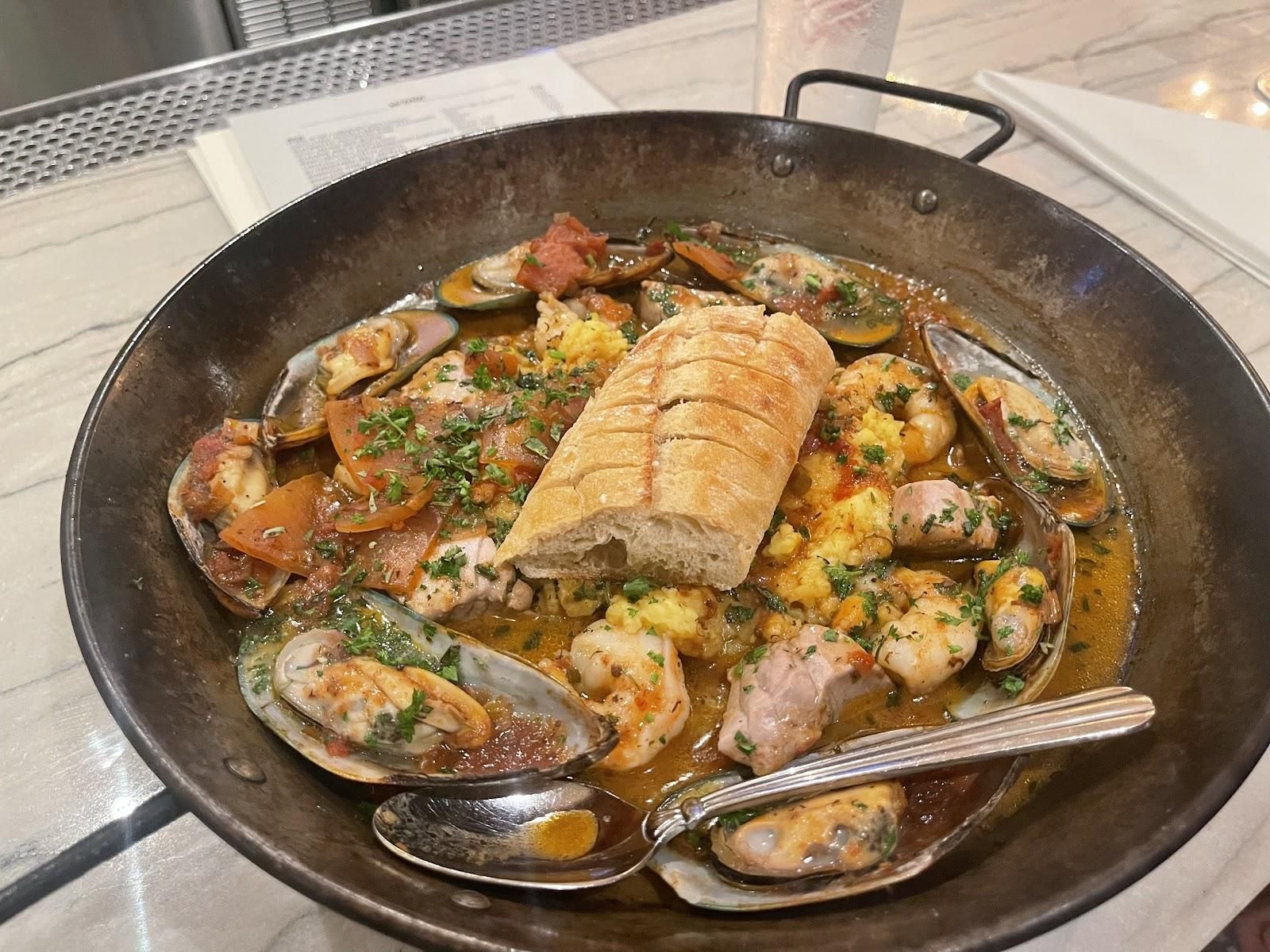 Table at Poʻipū restaurant in Poʻipū, Kaua‘i photo 2