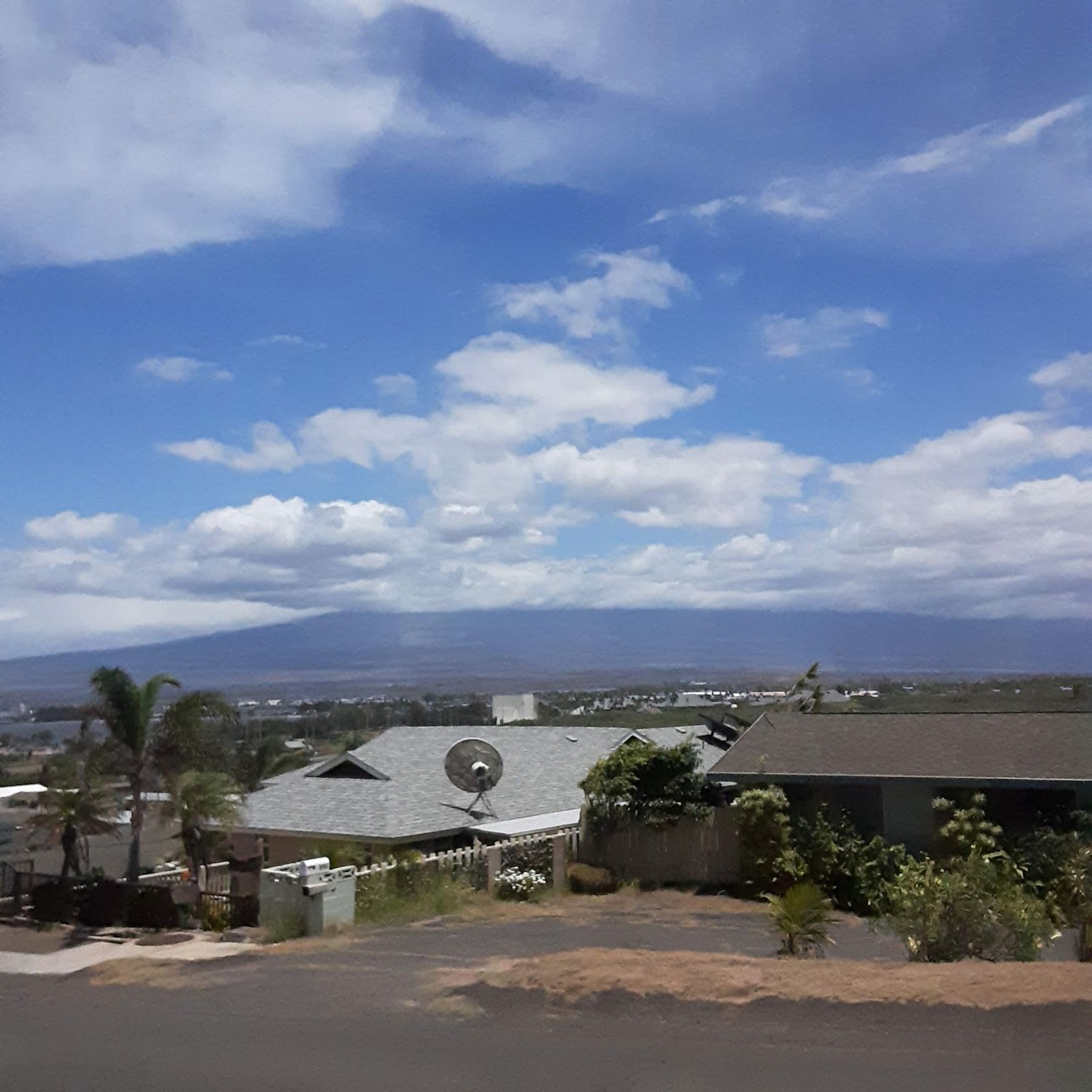 Photo 7 of The Coffee Bean & Tea Leaf Kehalani in Wailuku, Maui