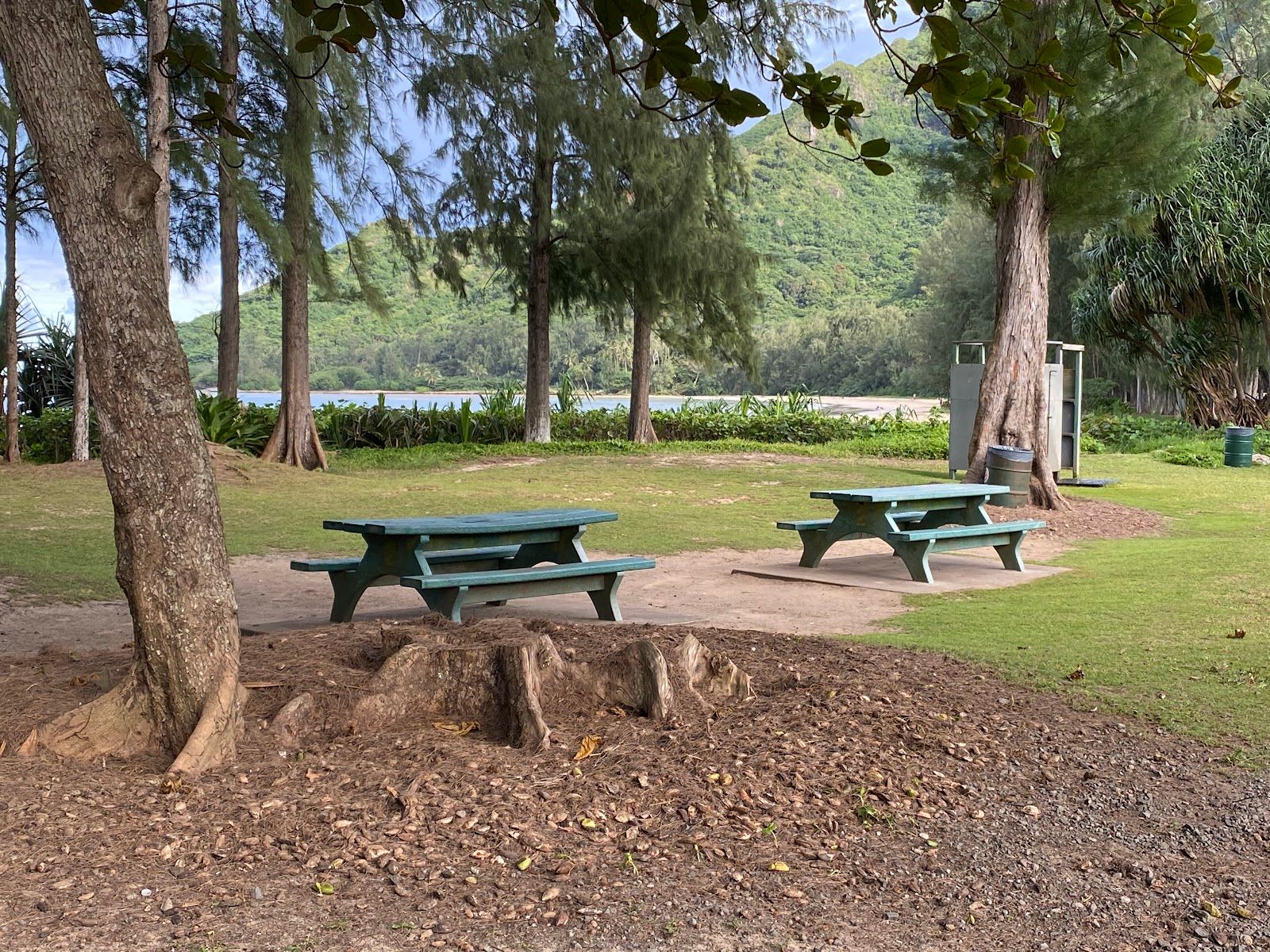 Photo 5 of Kahana Bay Beach Park in Kualoa & North Windward, Oahu