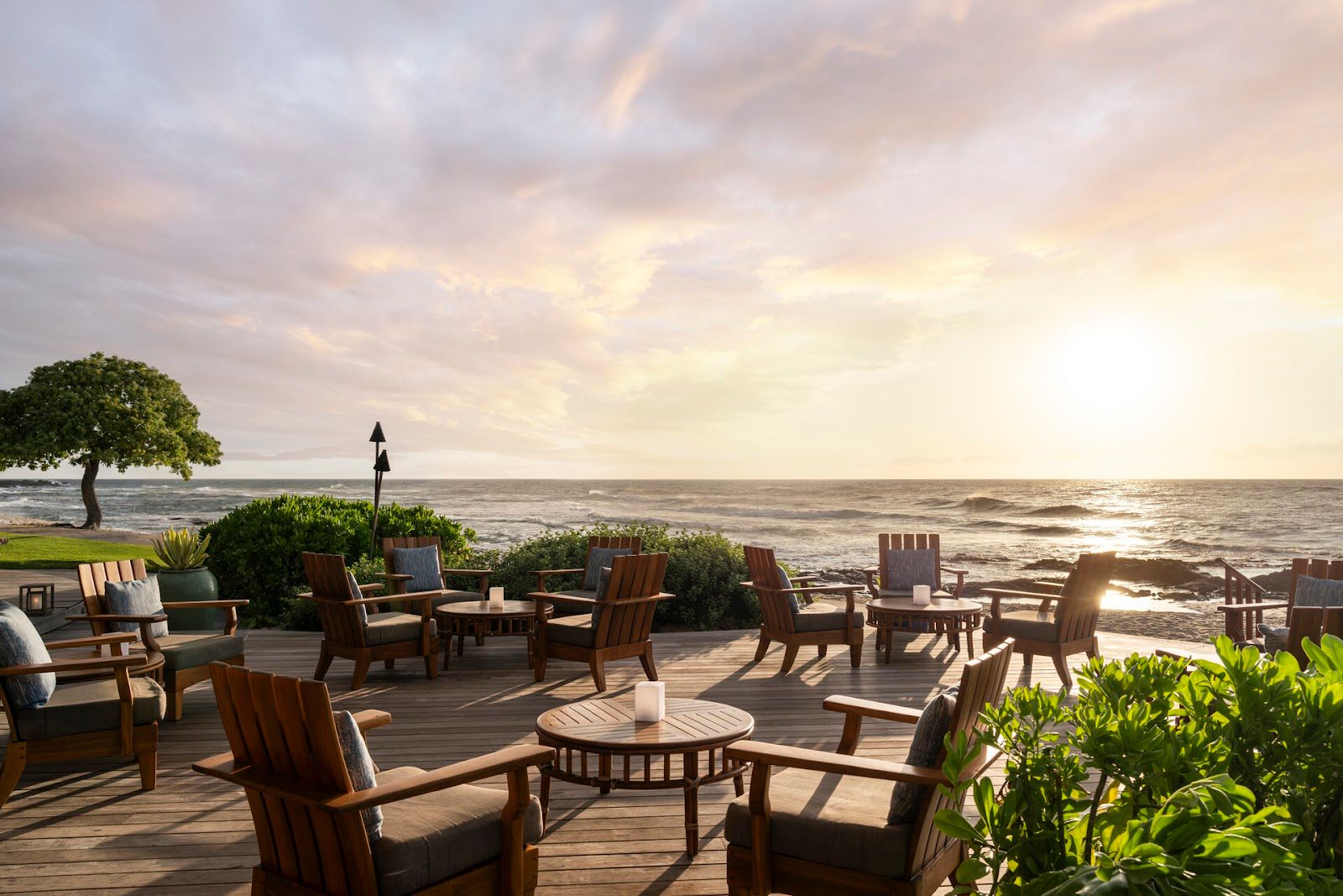 Photo 1 of Beach Tree Restaurant & Bar in Kailua-Kona, Big Island