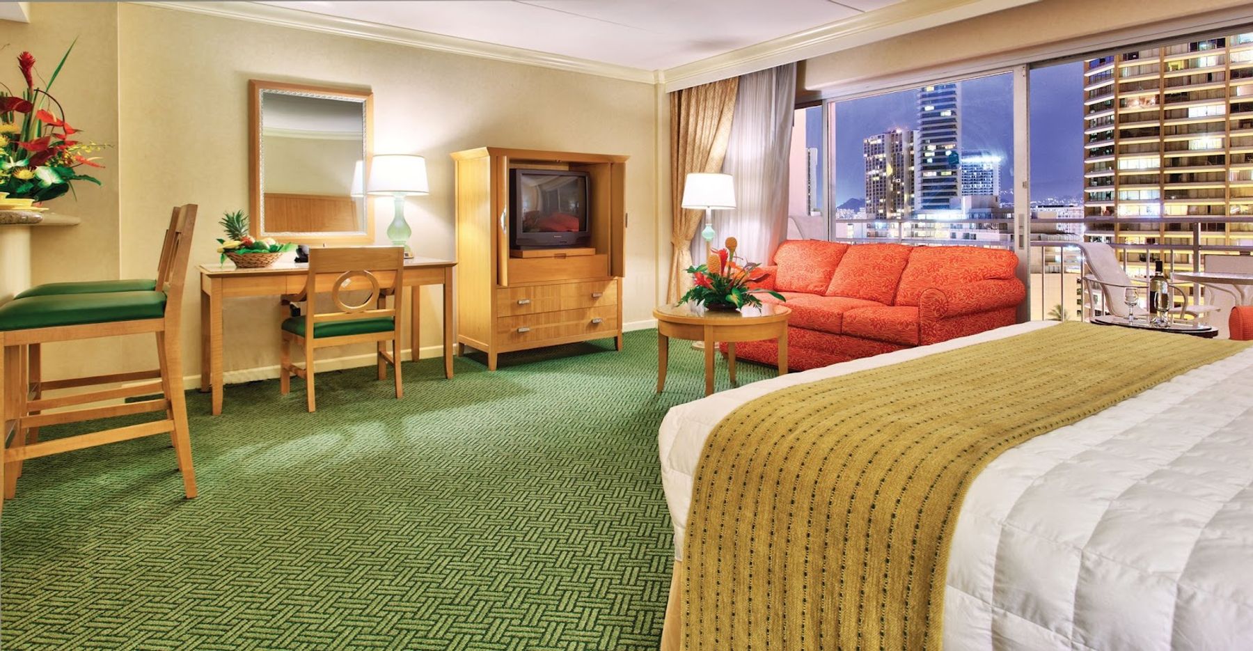 Photo 2 of Waikiki Marina Resort at the Ilikai in Waikīkī, Oahu