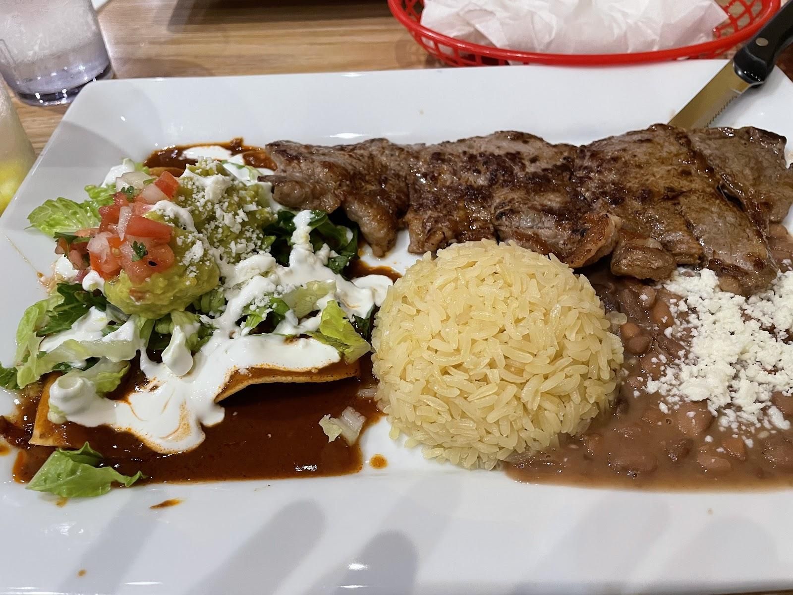 El Rey Del Mar Restaurant restaurant in Kapaʻa, Kaua‘i photo 4