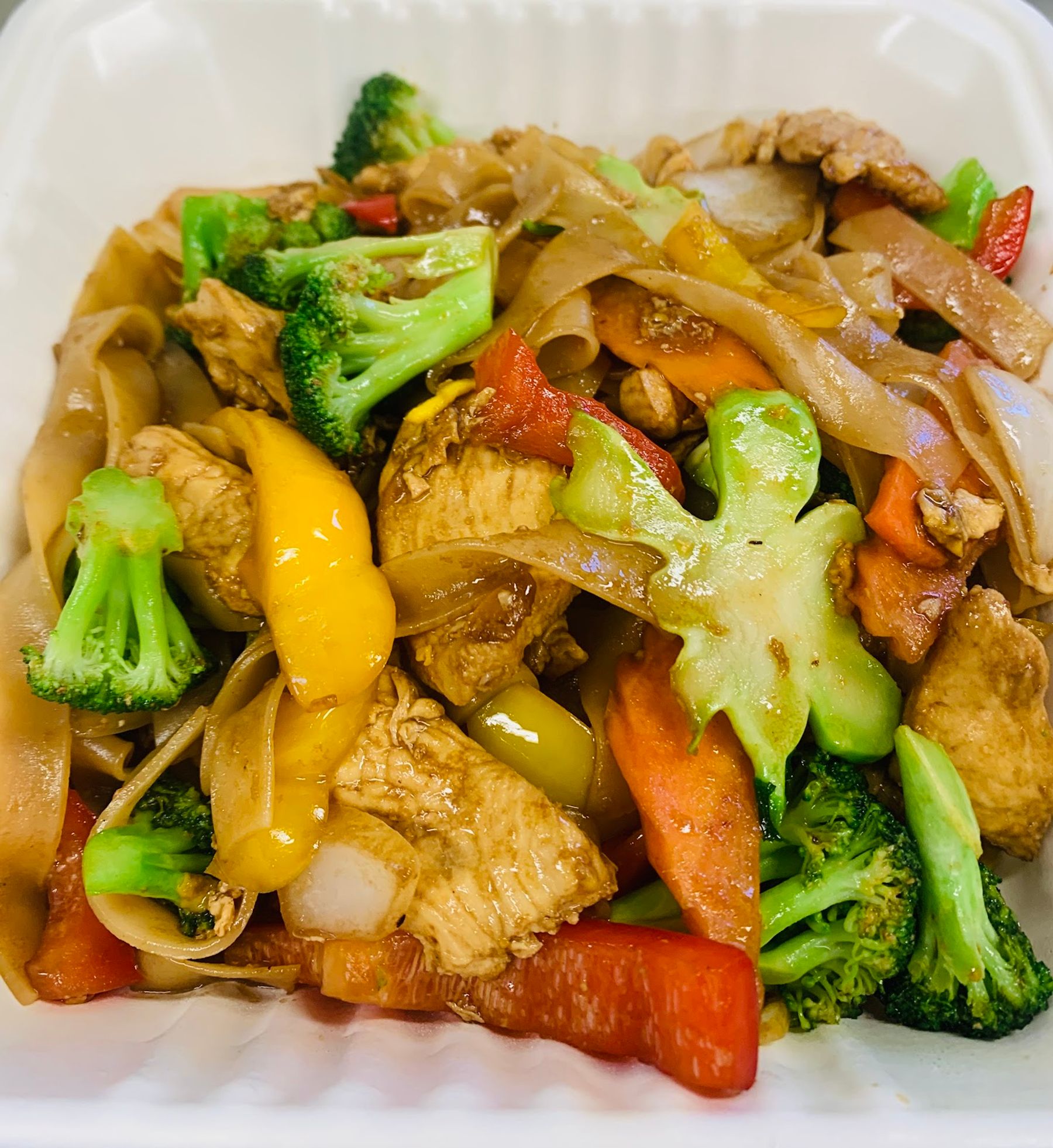 Photo 6 of Craving Thai Food Truck in Kōloa, Kauai