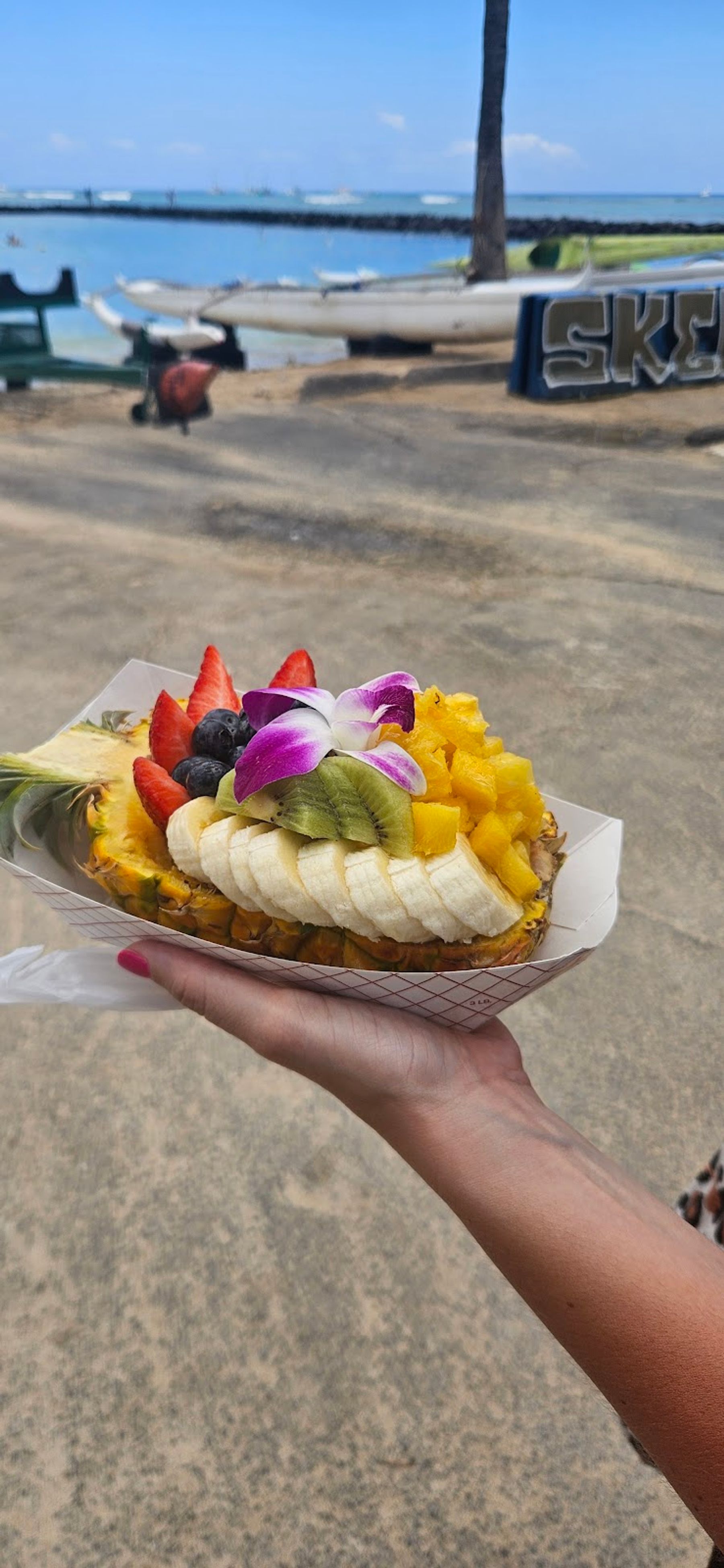Photo 7 of Aloha food truck in Waikīkī, Oahu