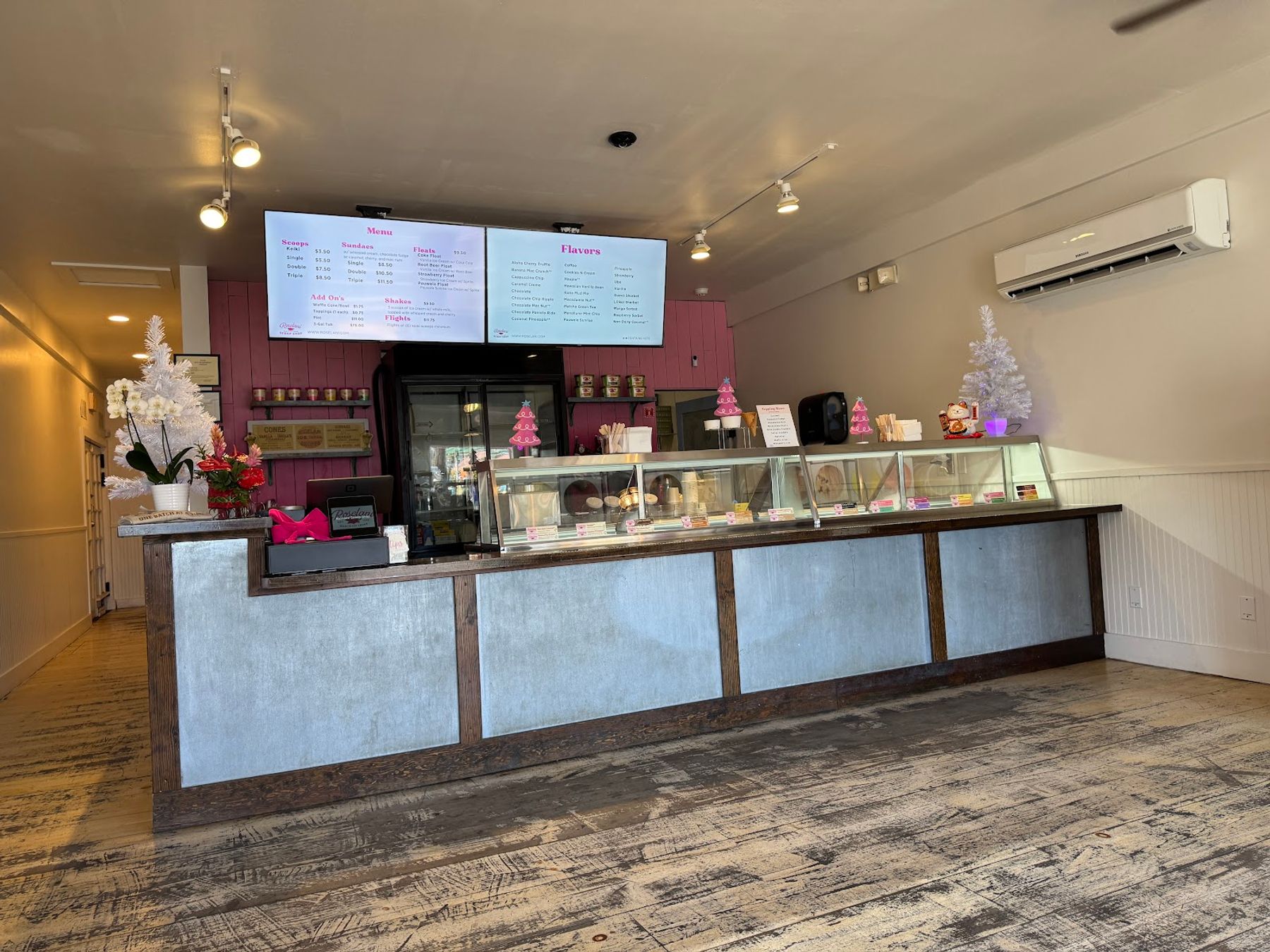 Photo 6 of Roselani Scoop Shop in Pāʻia, Maui