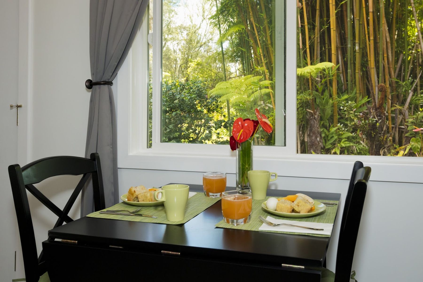 Photo 6 of Hale 'Ohu Bed & Breakfast in Volcano, Big-island