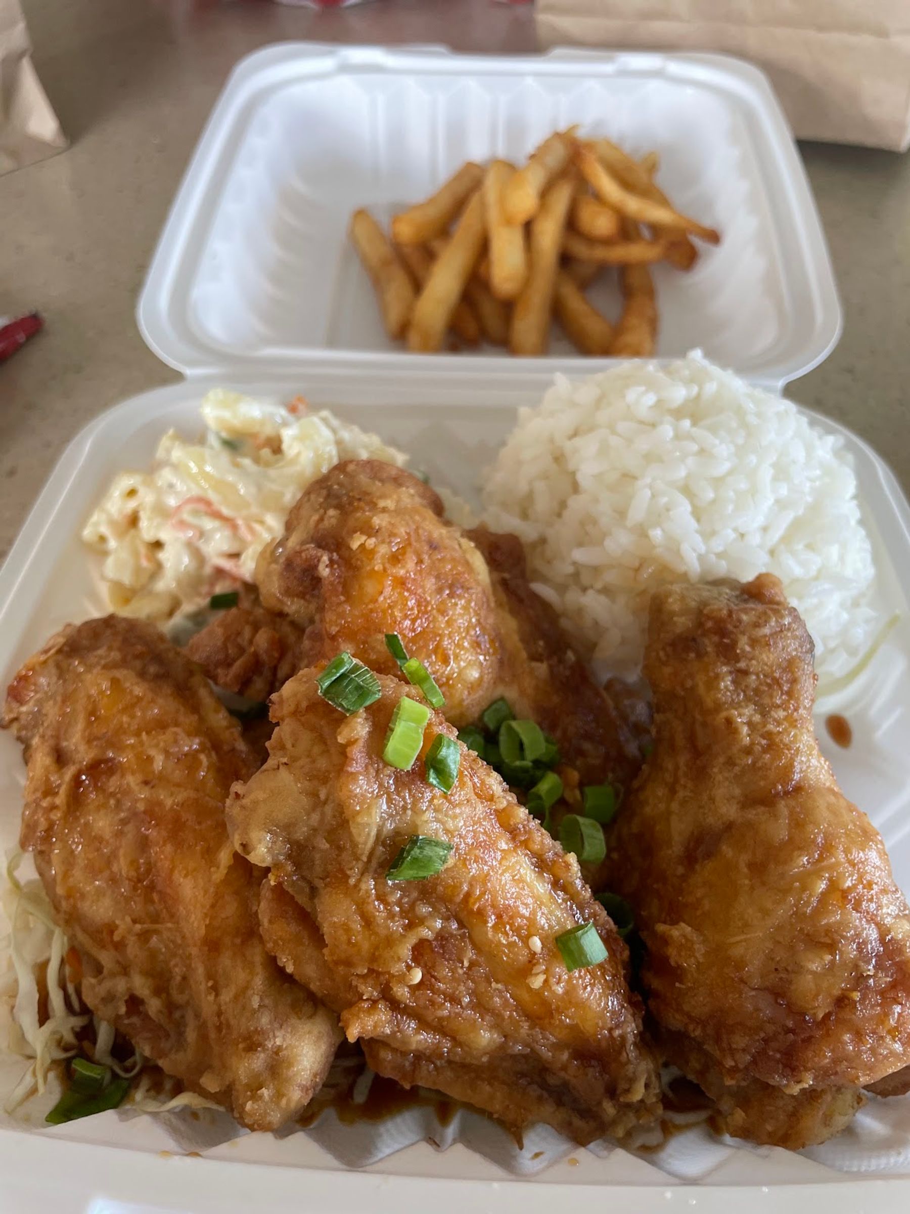 Photo 3 of K's Drive-In in Hilo, Big Island