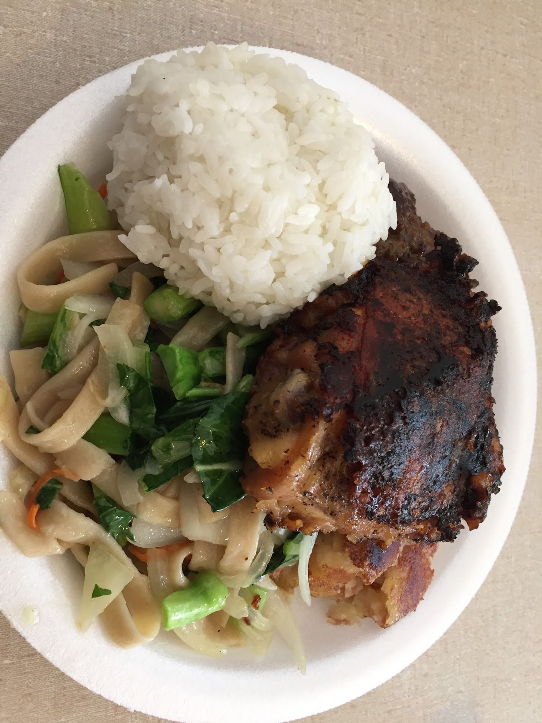 Photo 9 of Toshi's Delicatessen & Restaurant in Downtown, Chinatown & Kakaʻako, Oahu