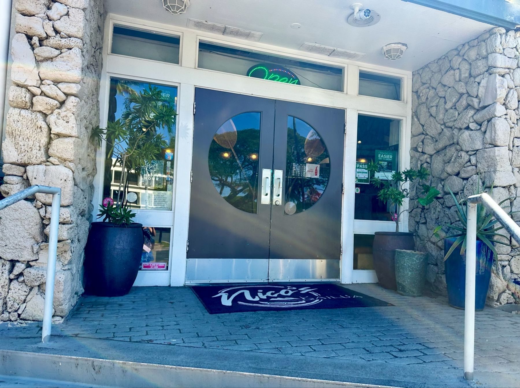 Photo 3 of Nico's Kailua in Kāneʻohe, Oahu