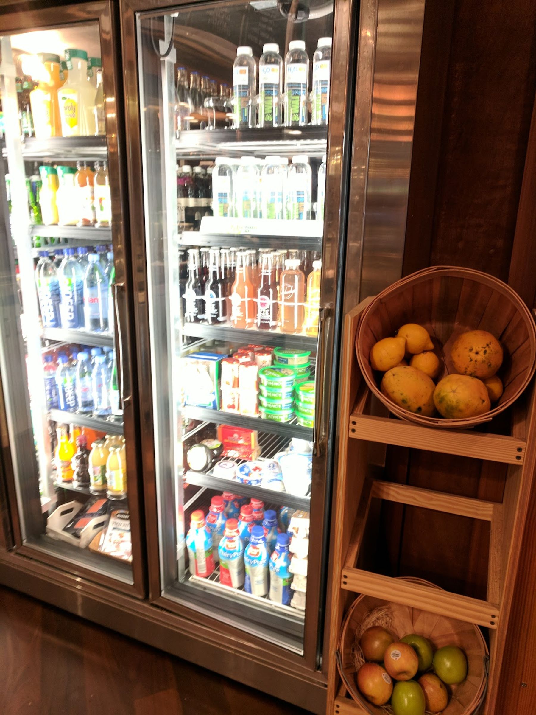 Photo 6 of Hualalai Trading Company in Kailua-Kona, Big Island