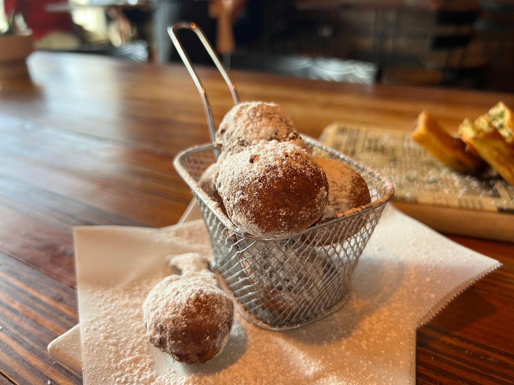 Photo 9 of Farmhouse Cafe in Ala Moana & Mōʻiliʻili, Oahu