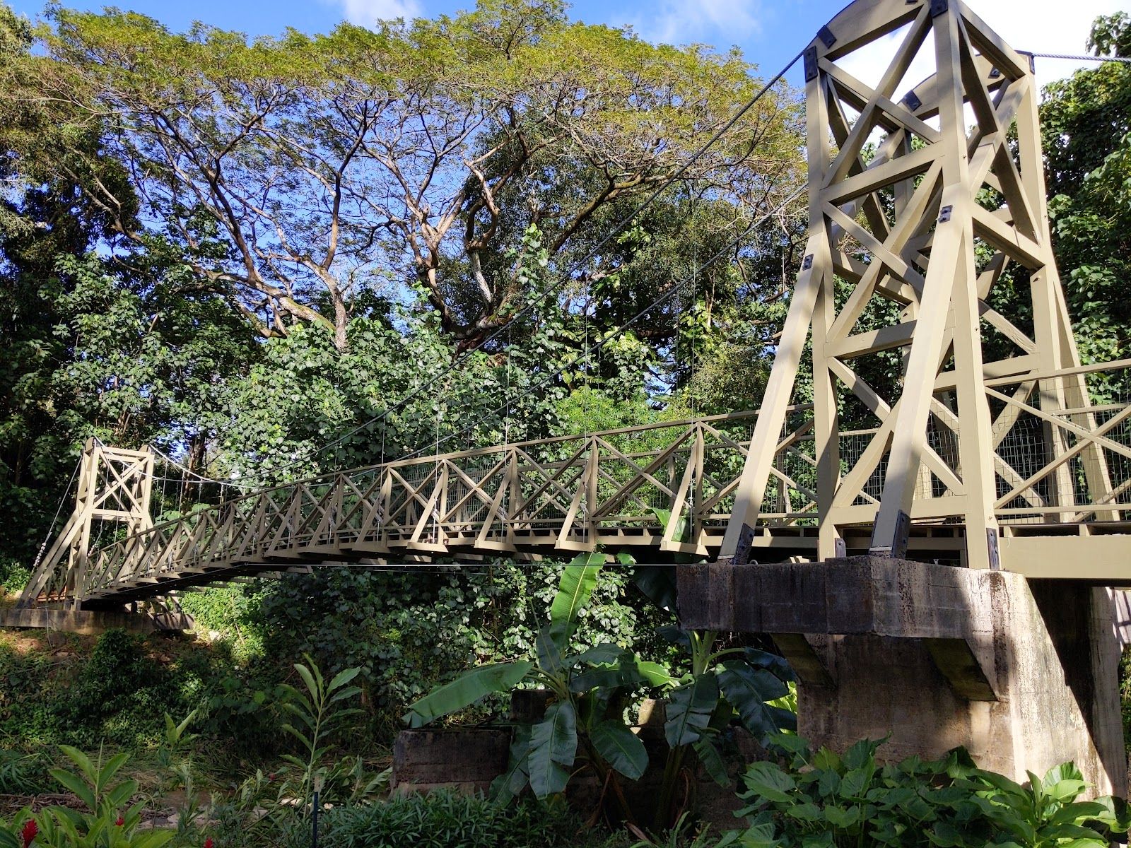Kapaia Swinging Bridge in Lihue, Kaua‘i
